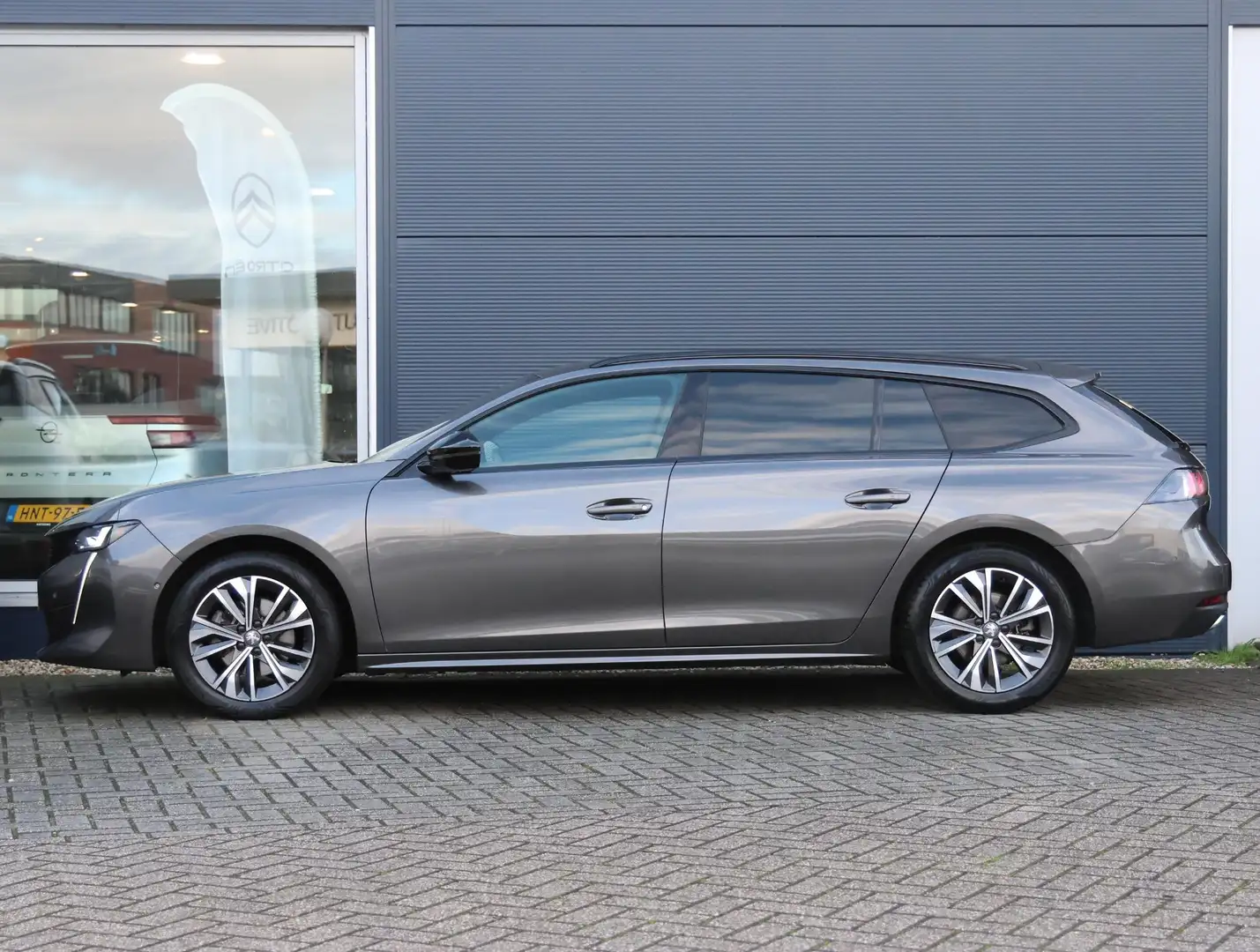 Peugeot 508 SW 130pk Allure Pack 1ste eigenaar | Dodehoekdetec Gris - 2