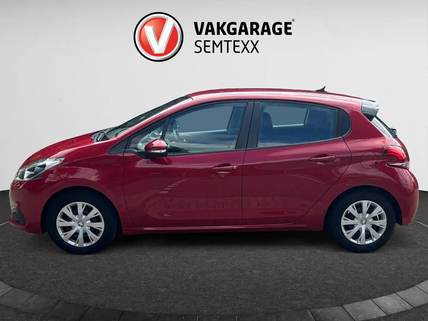 Peugeot 208 1.2 Turbo Blue Lion | Slechts 31.000 KM |Origineel Rood - 2