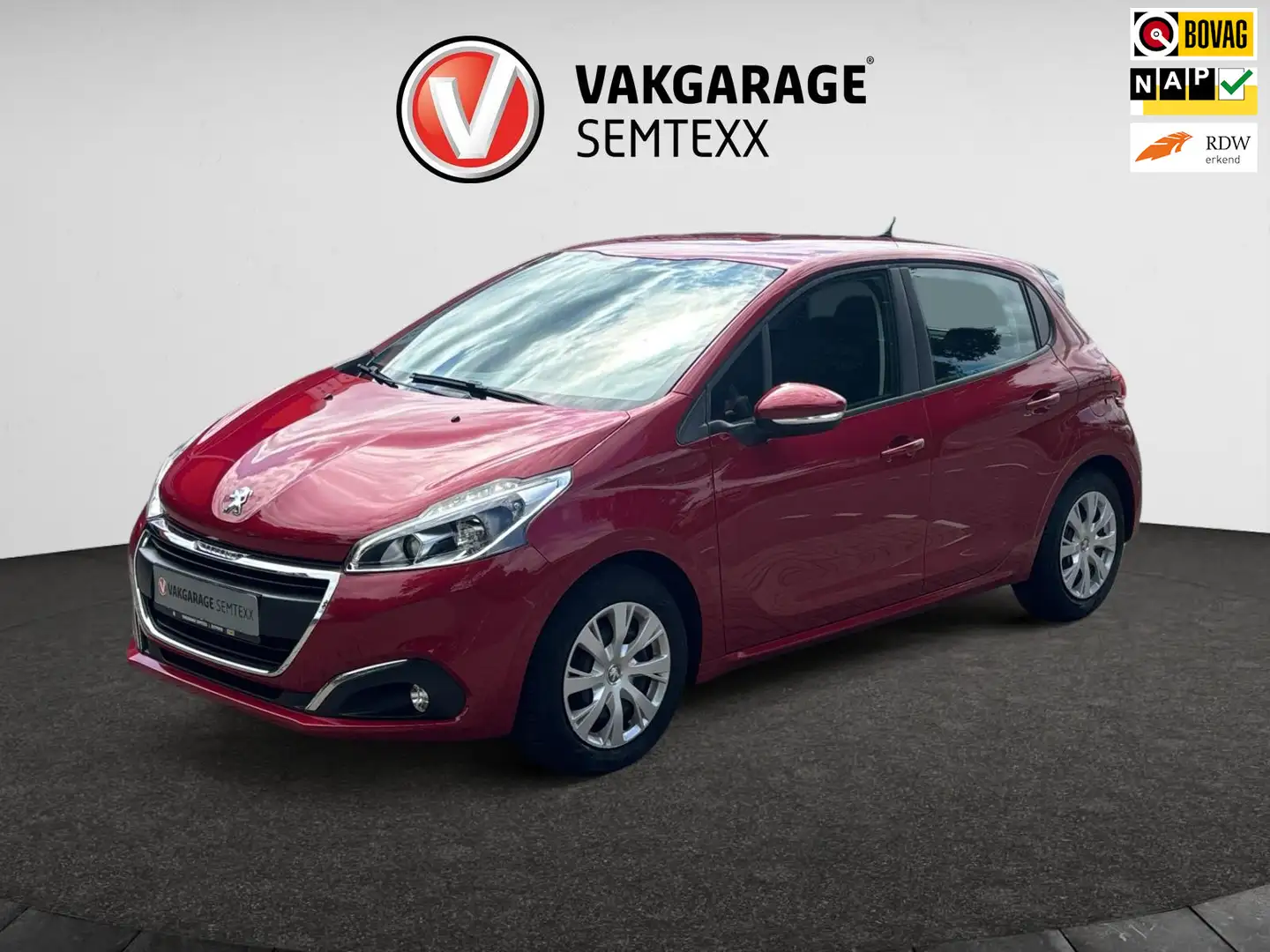 Peugeot 208 1.2 Turbo Blue Lion | Slechts 31.000 KM |Origineel Rood - 1