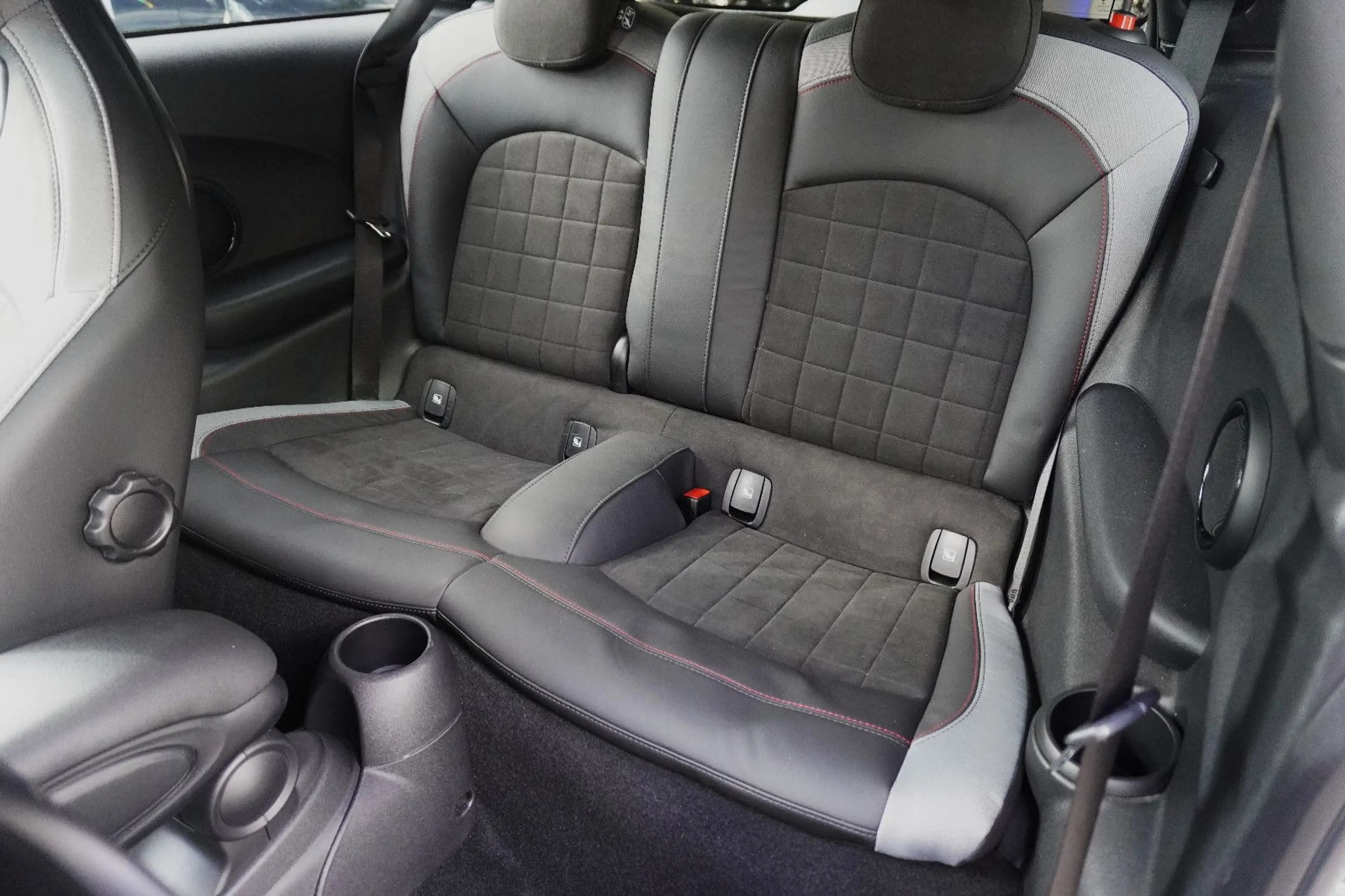 MINI John Cooper Works ~HUD~CarPlay~Navi~Moonwalk~ — photo 10