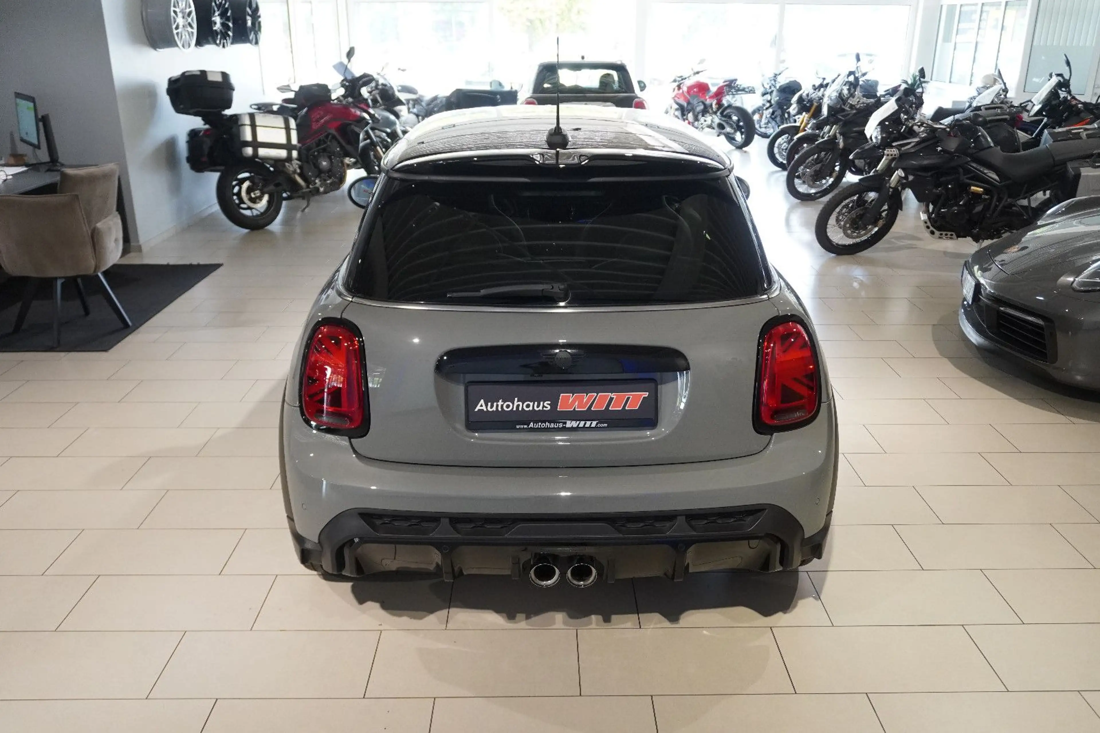 MINI John Cooper Works ~HUD~CarPlay~Navi~Moonwalk~ — photo 6