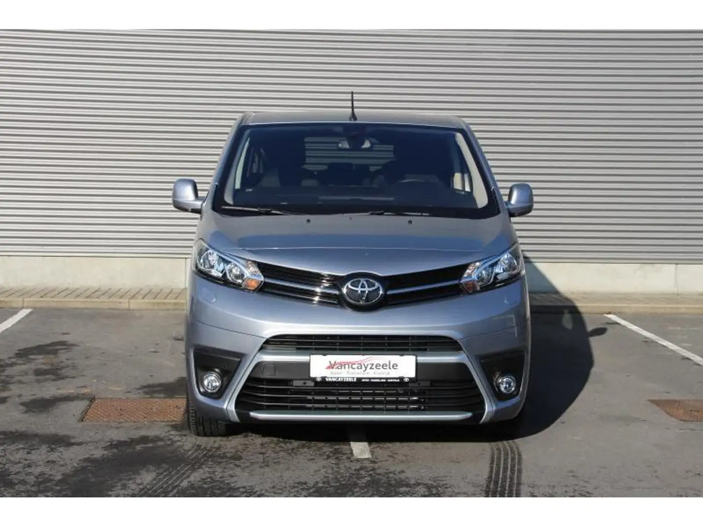 Toyota Verso MPV+cam+nav+sensoren voor&acht Gümüş rengi - 1