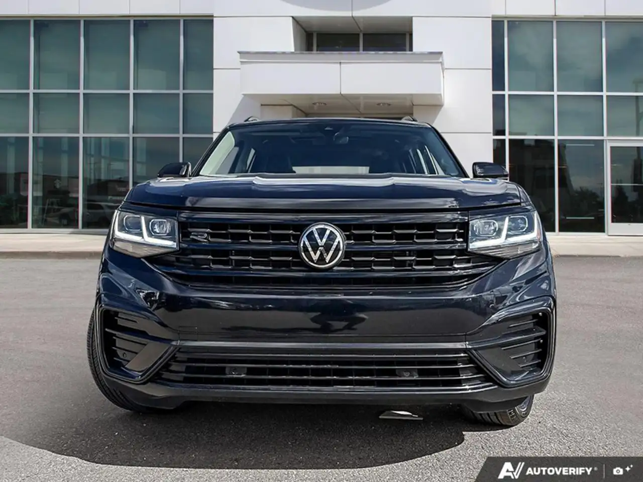 Volkswagen Atlas снимка Volkswagen Atlas