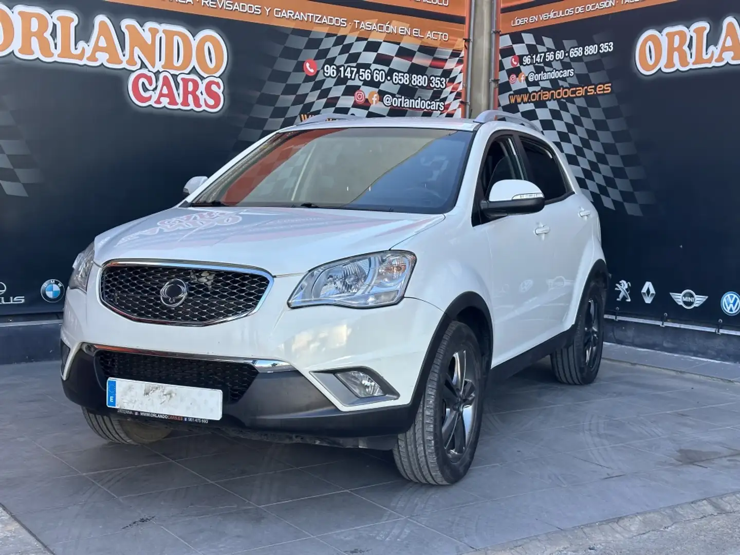SsangYong Korando D20T Line 4x2 Blanco - 1