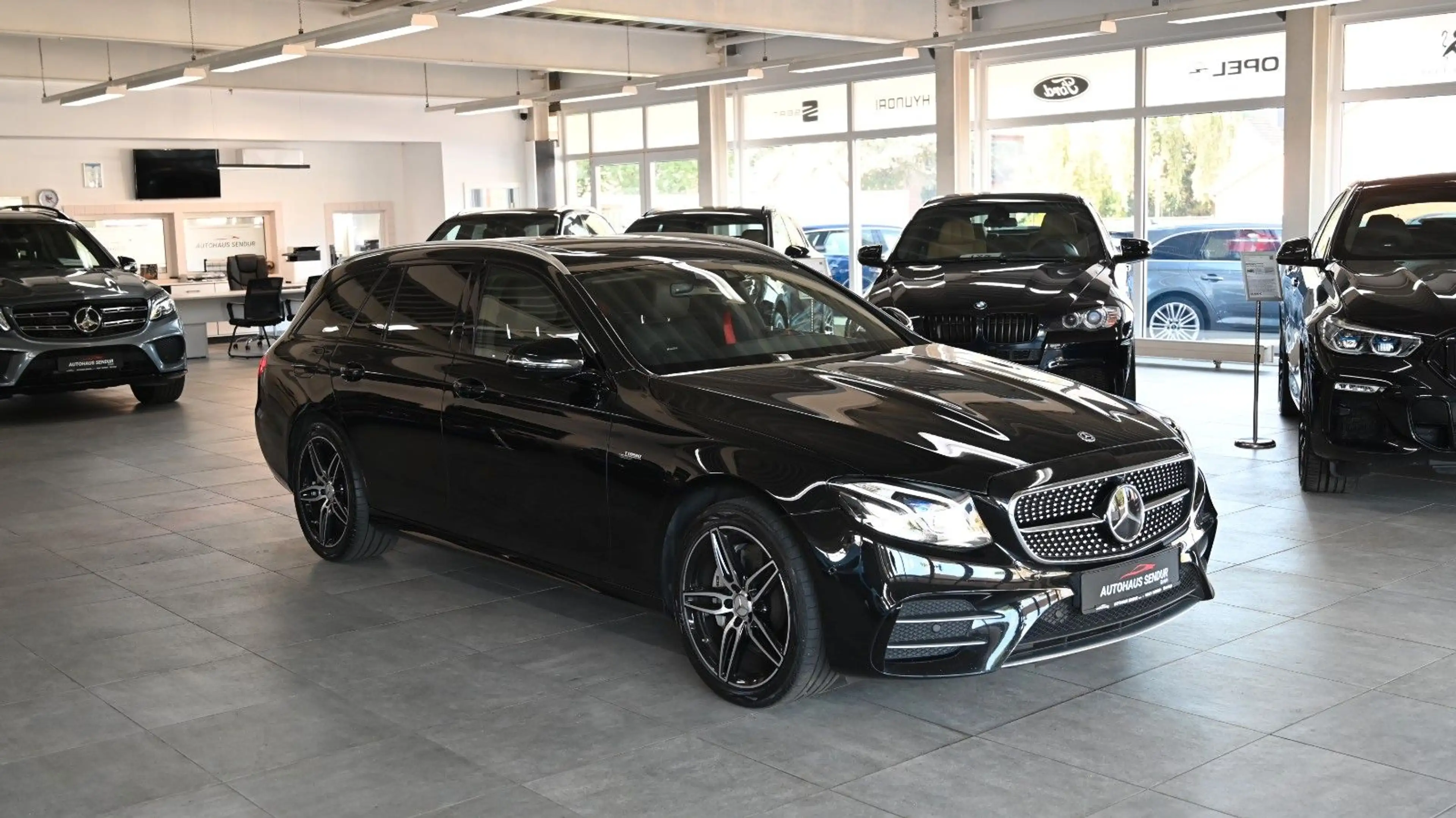 Mercedes-Benz E 53 AMG 4Matic+ *LEDER*MEMORY*S-DACH — photo 7