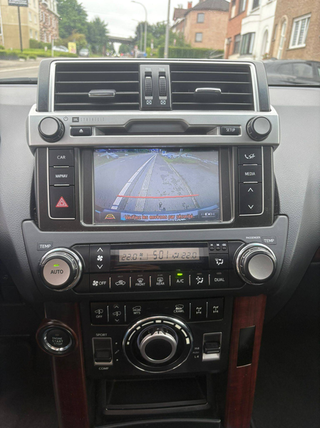Toyota Land Cruiser Land Cruiser/3.0/Premium/Belgium Car/5 Seats — photo 13