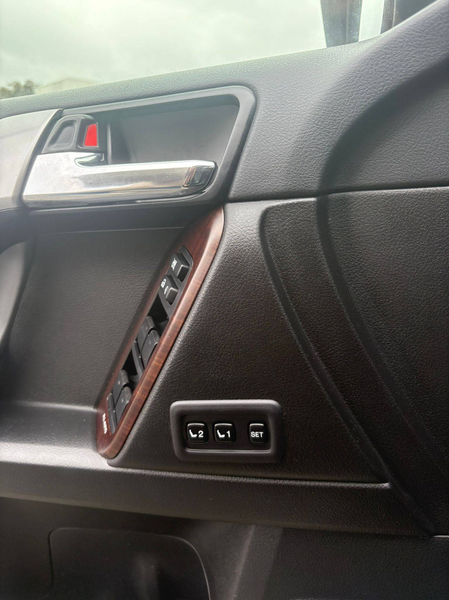 Toyota Land Cruiser Land Cruiser/3.0/Premium/Belgium Car/5 Seats — photo 14