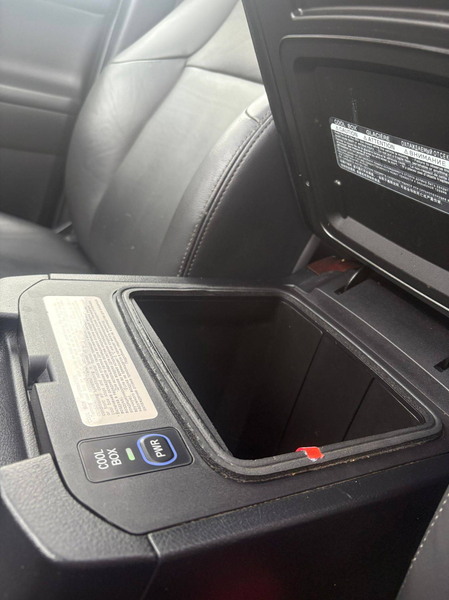 Toyota Land Cruiser Land Cruiser/3.0/Premium/Belgium Car/5 Seats — photo 12