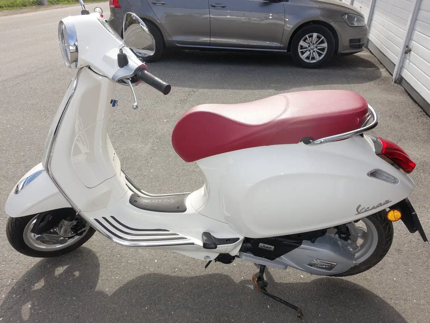 Vespa Primavera 125 Biały - 1