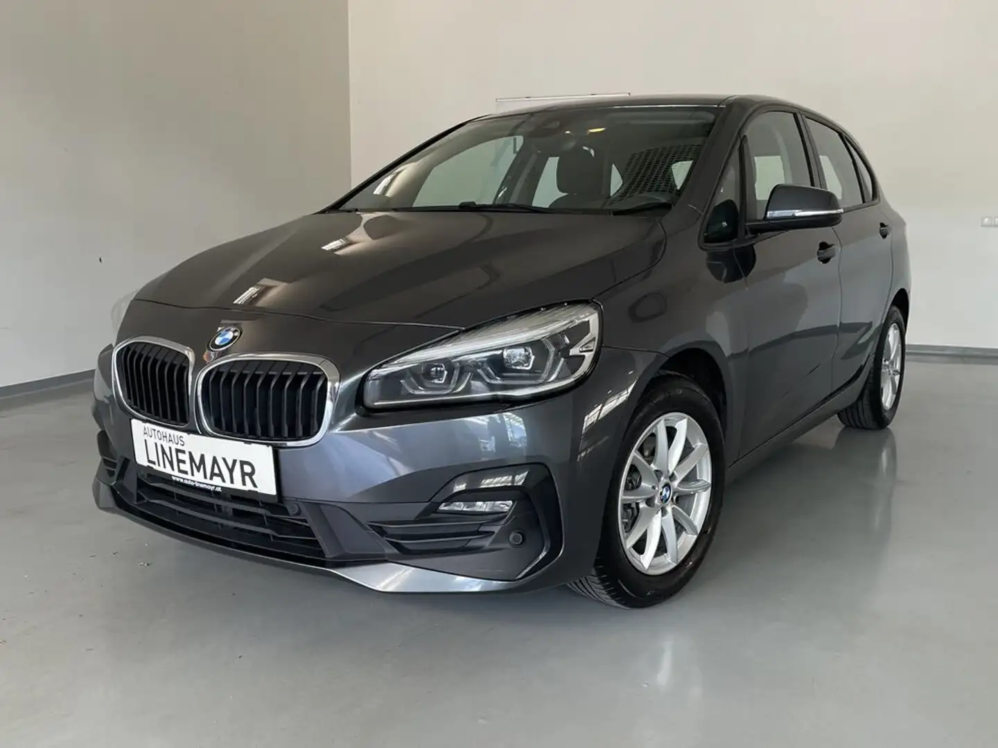 BMW 216 d  Active Tourer Automatik Advantage LED,Navi Grijs - 1