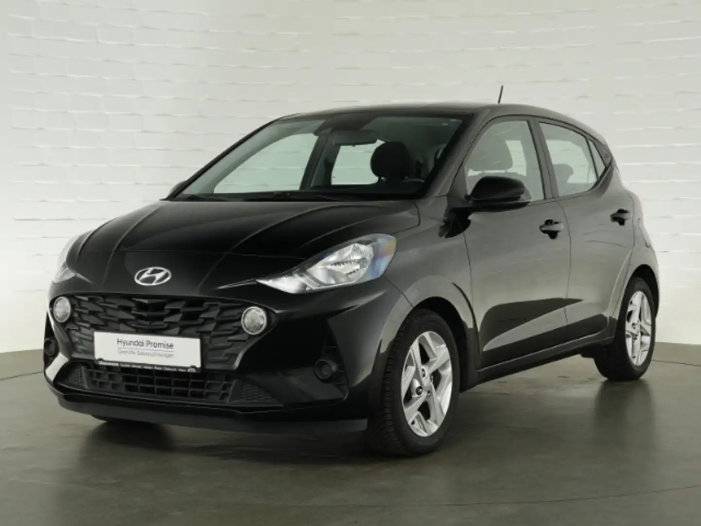 Hyundai i10 TREND+SITZHEIZUNG+LENKRADHEIZUNG+PARKPILOT HINTEN+ Zwart - 2