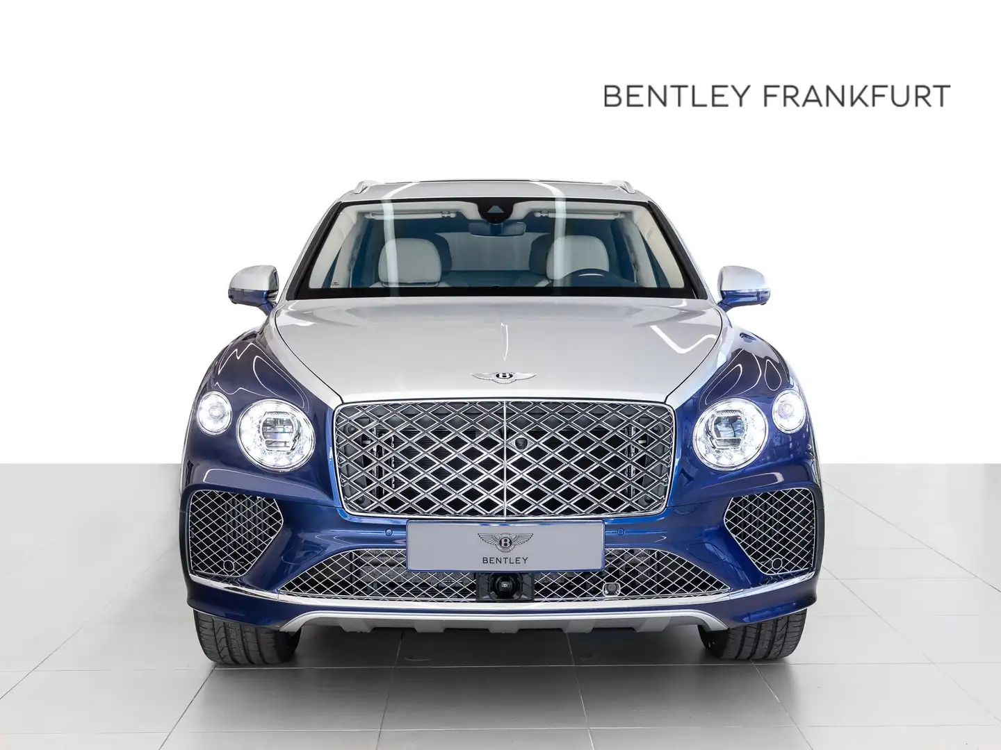 Bentley Bentayga EWB Mulliner DUO TONE / AIRLINE SEATS / B Azul - 2