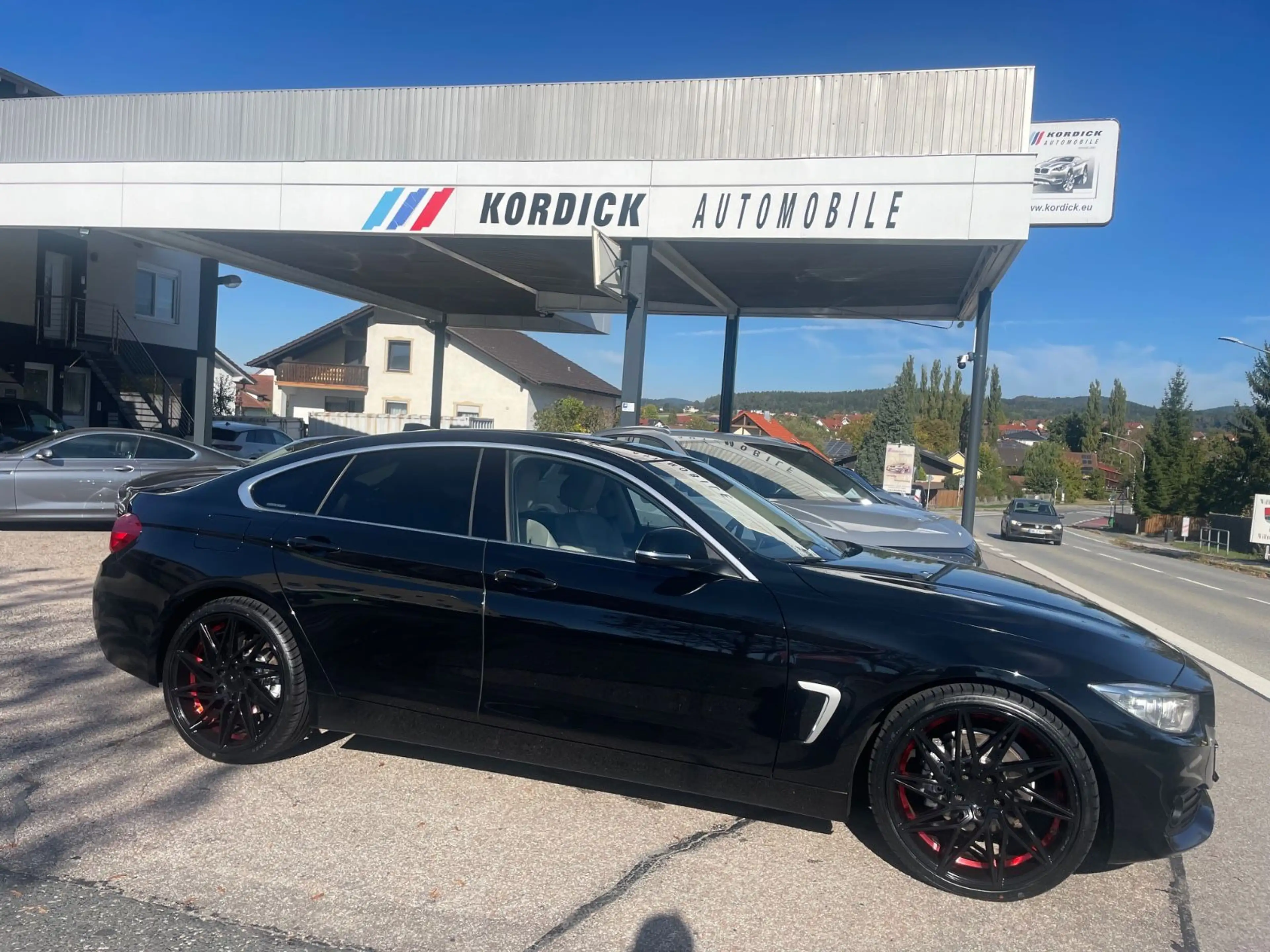 BMW 420 420d GRAN COUPÉ F36/NAVI/XENON/20"/SPORTSITZ — photo 2