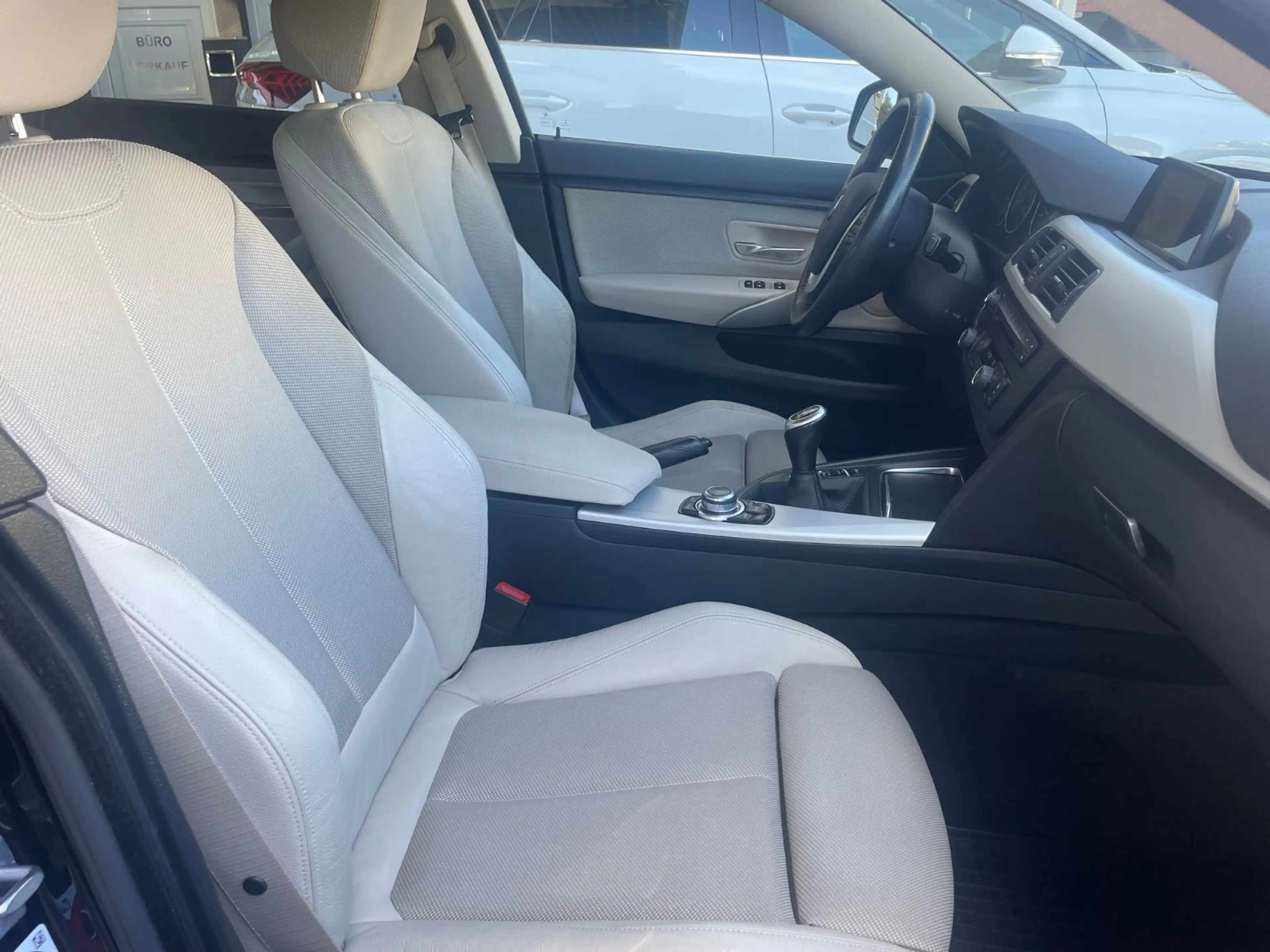 BMW 420 420d GRAN COUPÉ F36/NAVI/XENON/20"/SPORTSITZ — photo 6