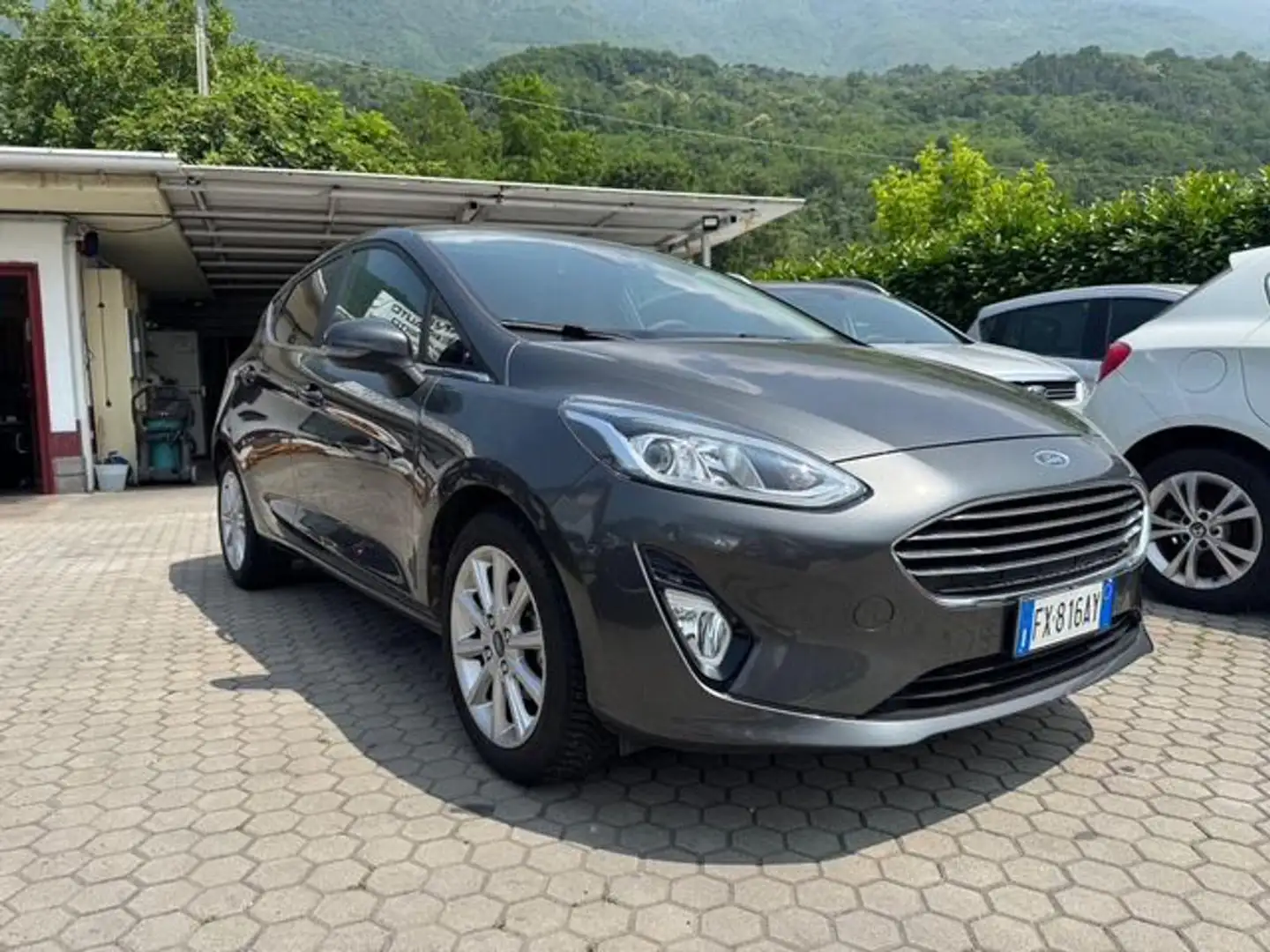Ford Fiesta Mk7 1.1 Ti-VCT Benzina Grigio - 2