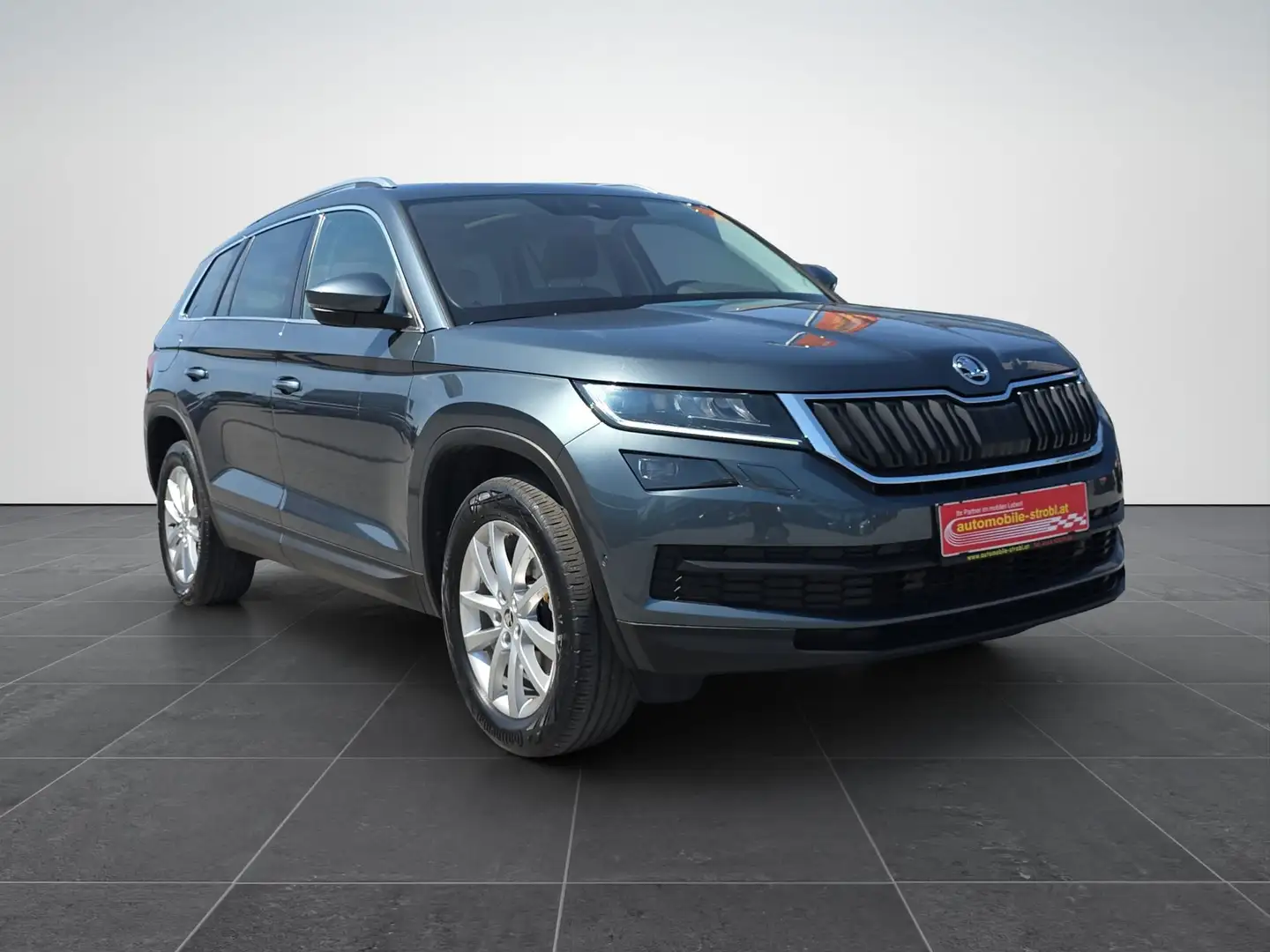 Skoda Kodiaq Style VirtC ACC Pano LED GARANTIE Grau - 2