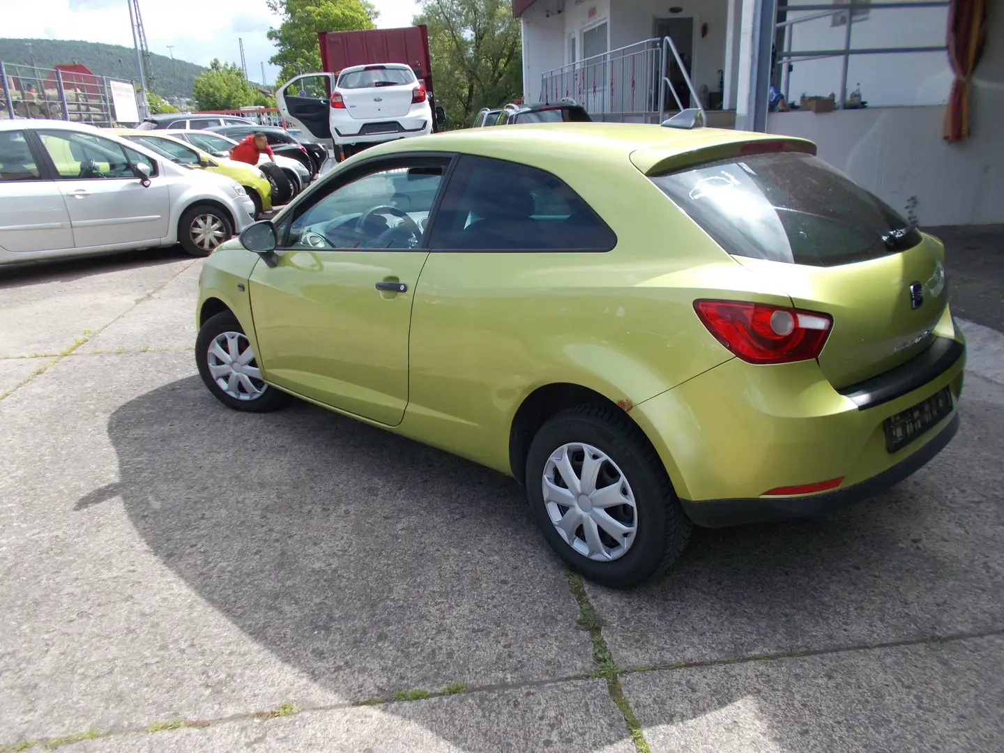 SEAT Ibiza SC 1.4 16V Color Edition, Motor Schaden,, Verde - 2