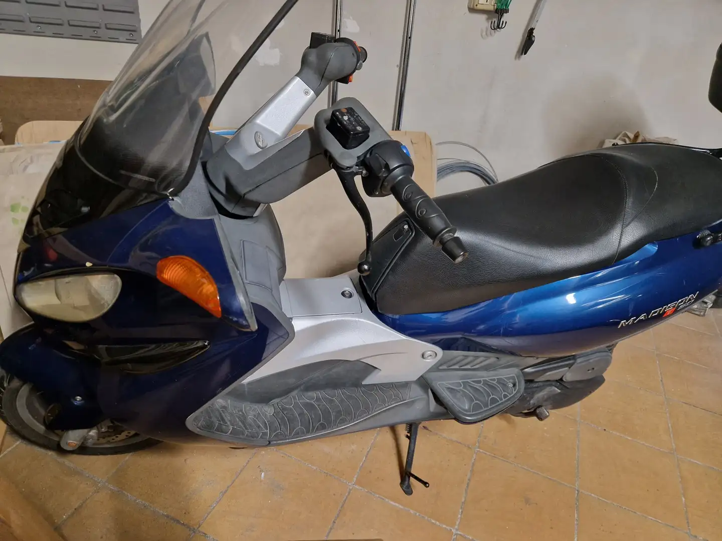 Malaguti Madison 150 Blu/Azzurro - 1