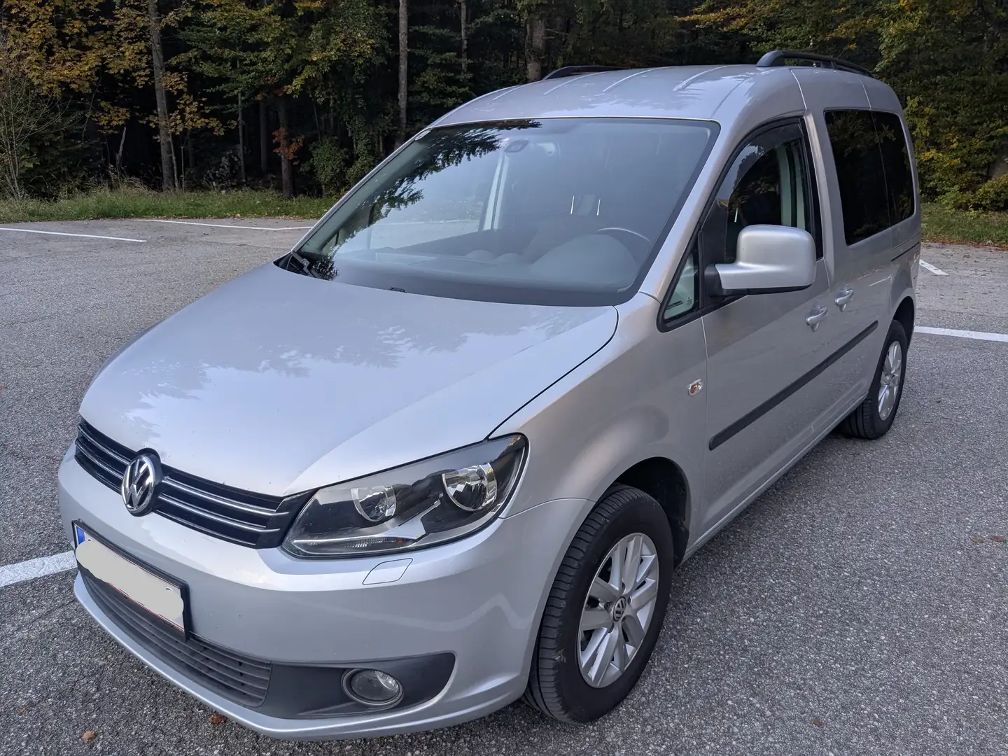Volkswagen Caddy Caddy Kombi Comfortline BMT 1,6 TDI DPF Silber - 1