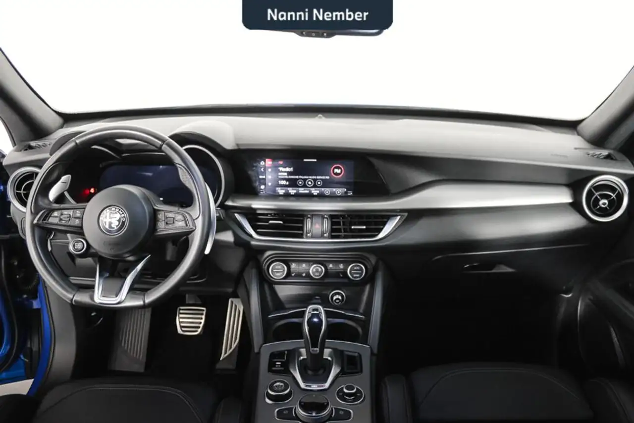 Alfa Romeo Stelvio 2024 — фото 11