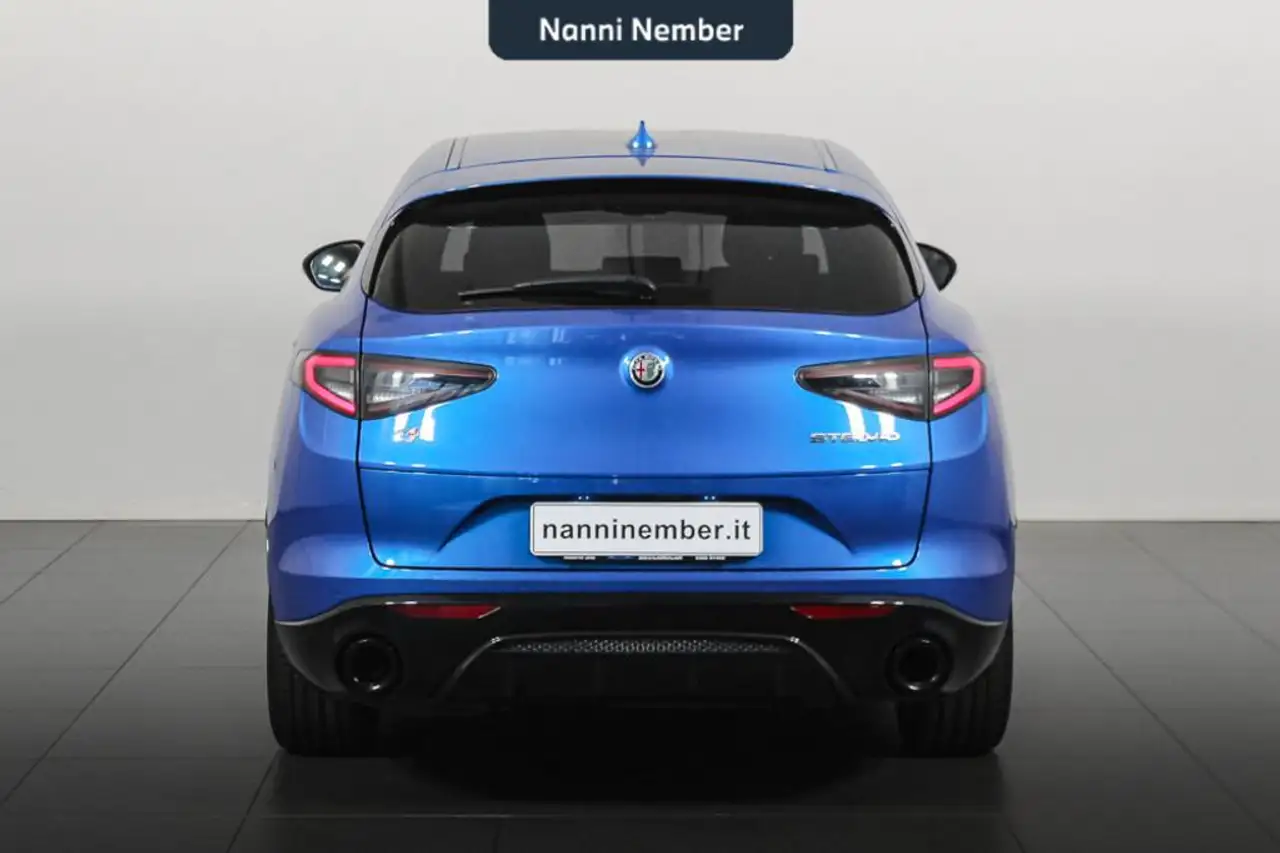 Alfa Romeo Stelvio 2024