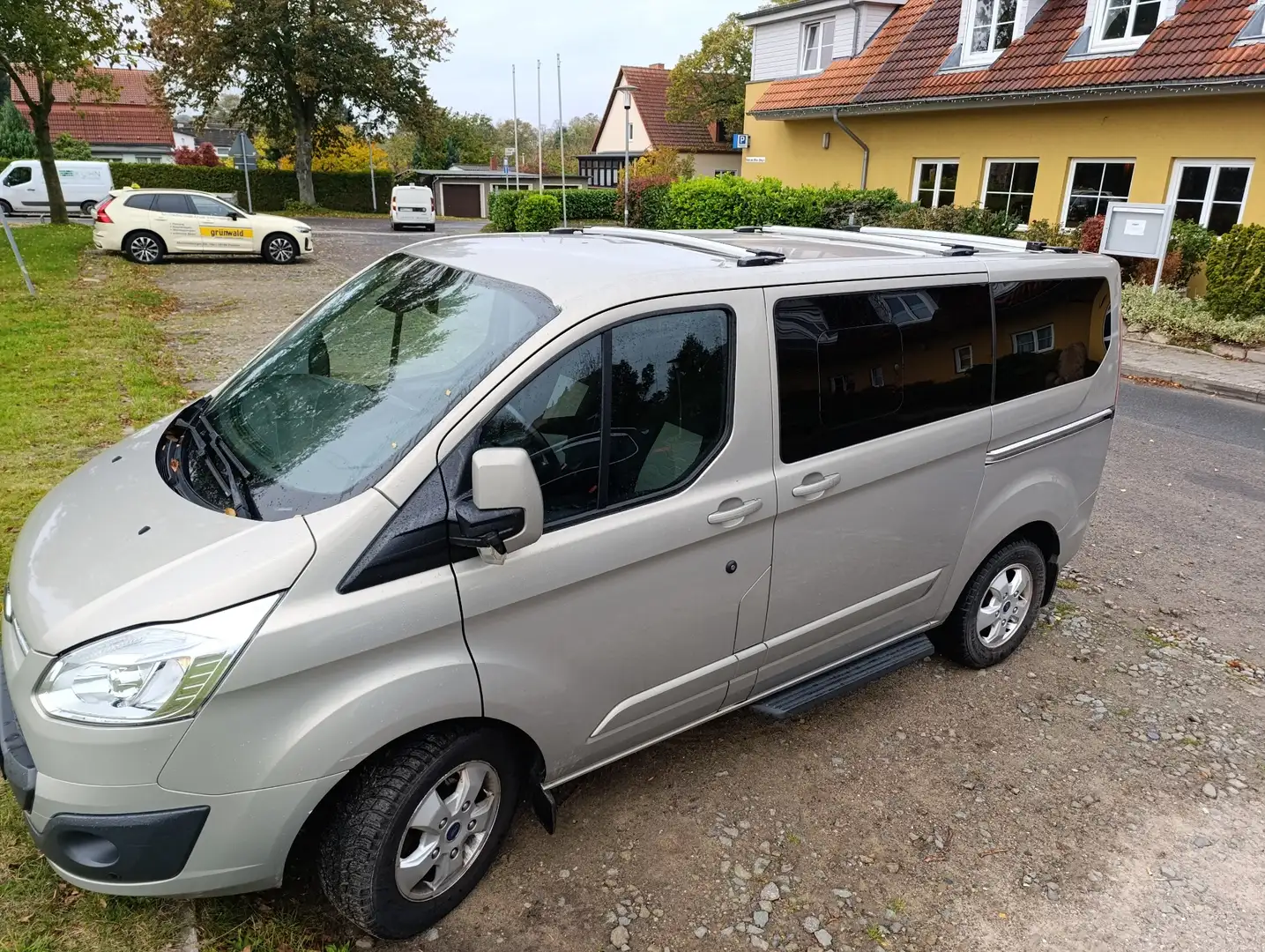 Ford Tourneo Custom Tourneo Custom 2.0 TDCI Kurz L1H1 Trend Gold - 2