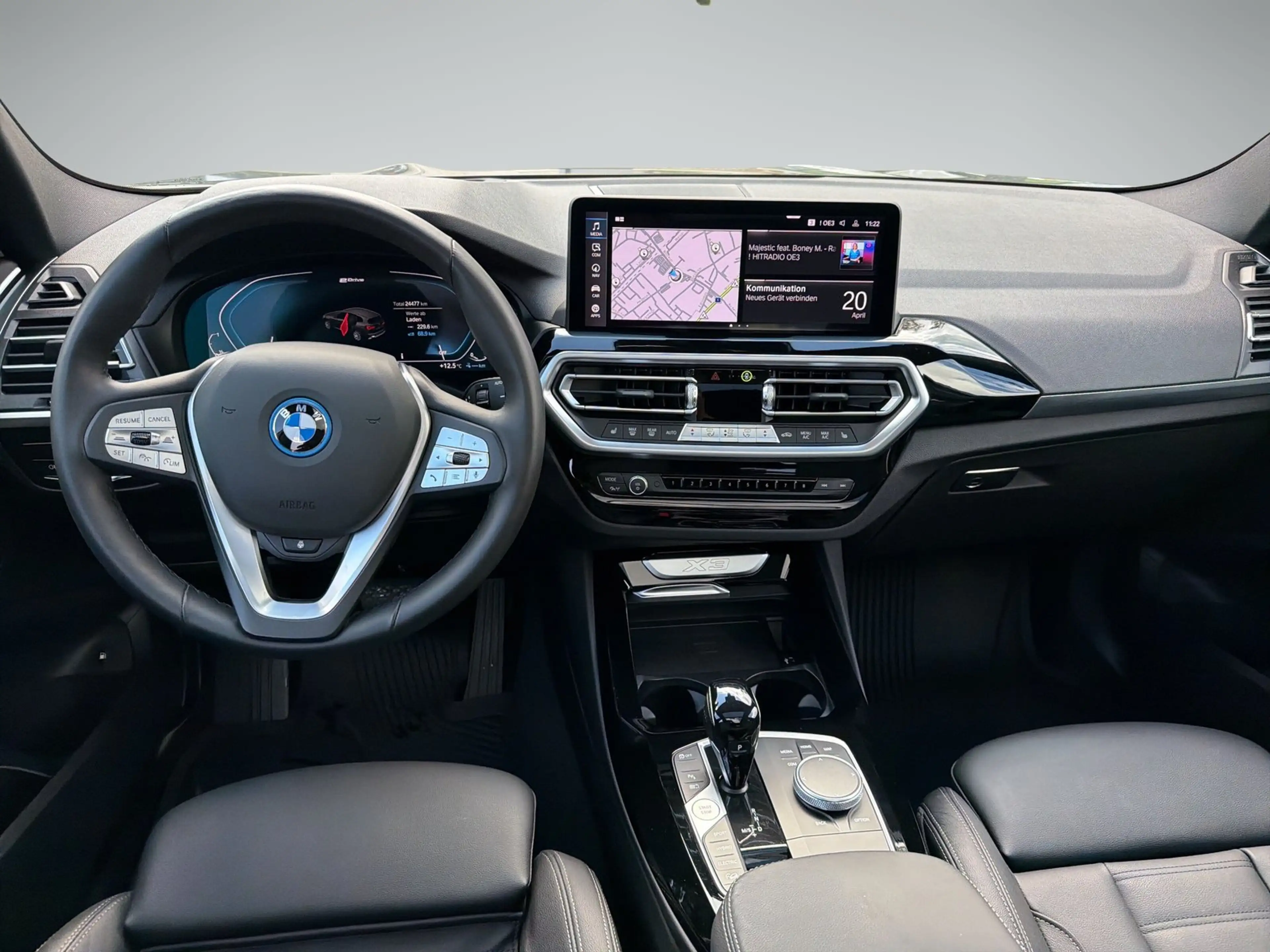 BMW X3 -Reihe Pano SHZ PTS Cam — photo 8