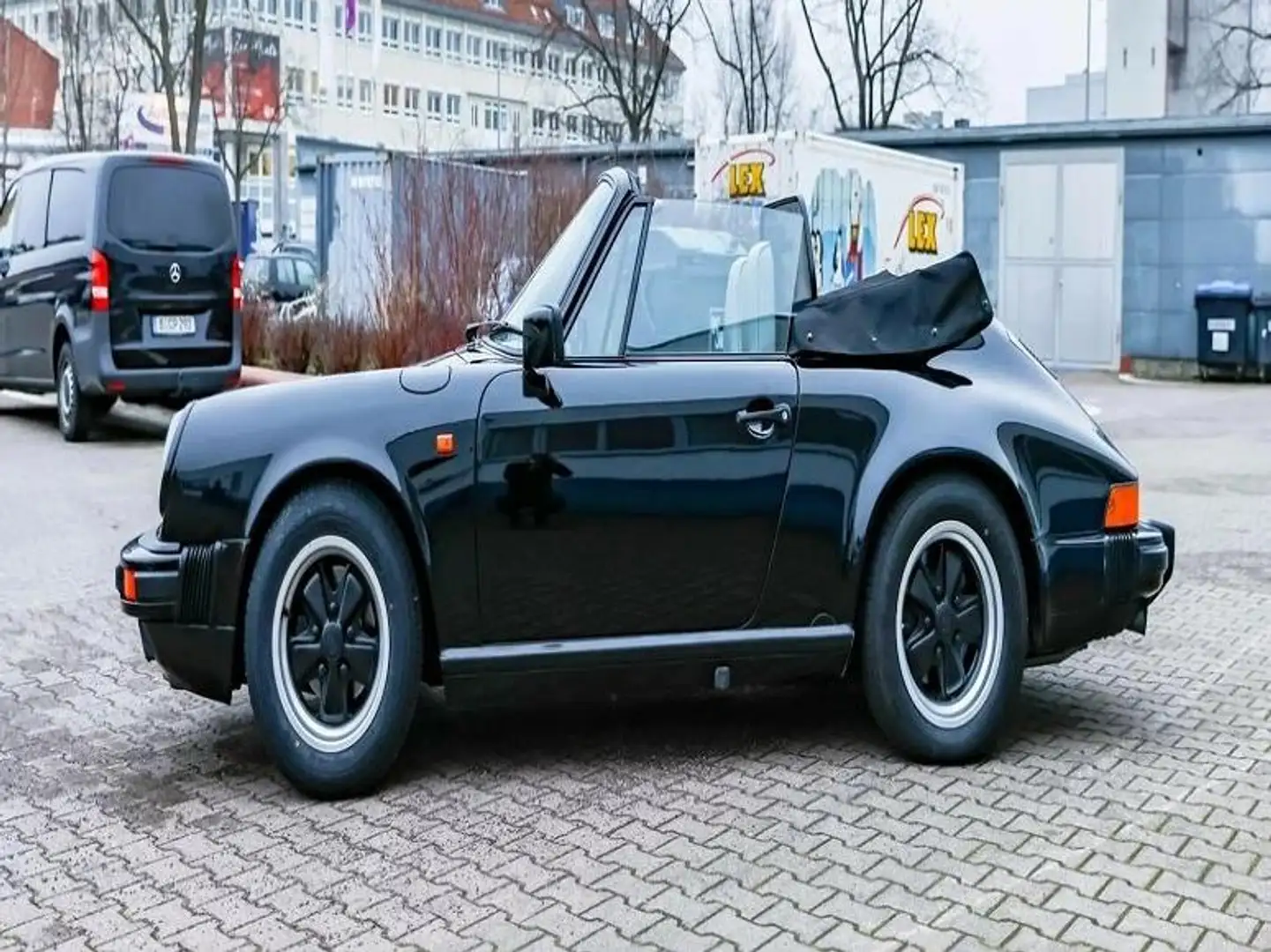 Porsche 911 911 3.2 Cabrio Schwarz - 1