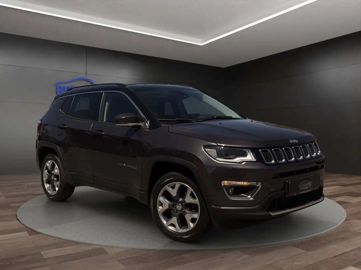 Jeep Compass Limited 4WD AHK°ACC°BI-XENON°KAMERA Grau - 2