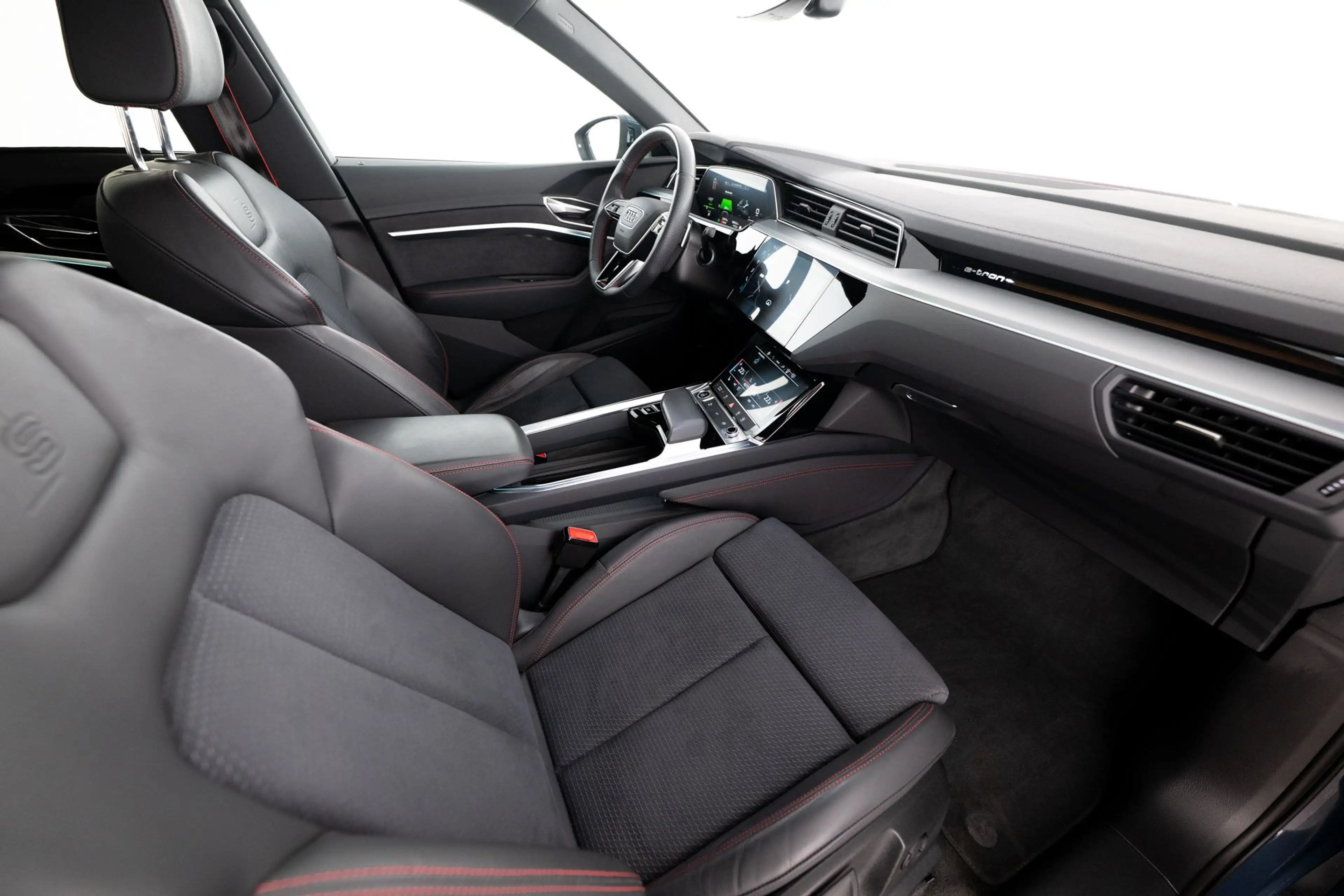 Audi Q8 e-tron 55 quattro 2xS-LINE HEAD-UP MATRIX AHK -53% — photo 13