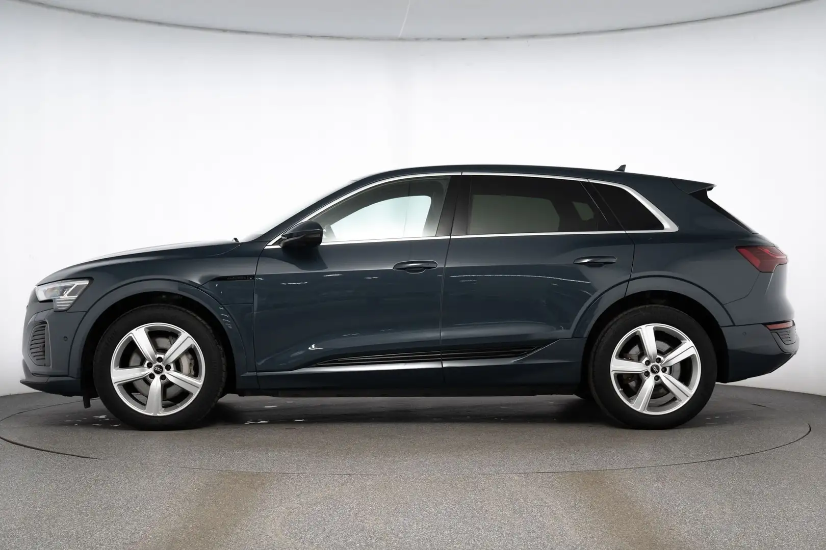 Audi Q8 e-tron 55 quattro 2xS-LINE HEAD-UP MATRIX AHK -53% Blau - 2