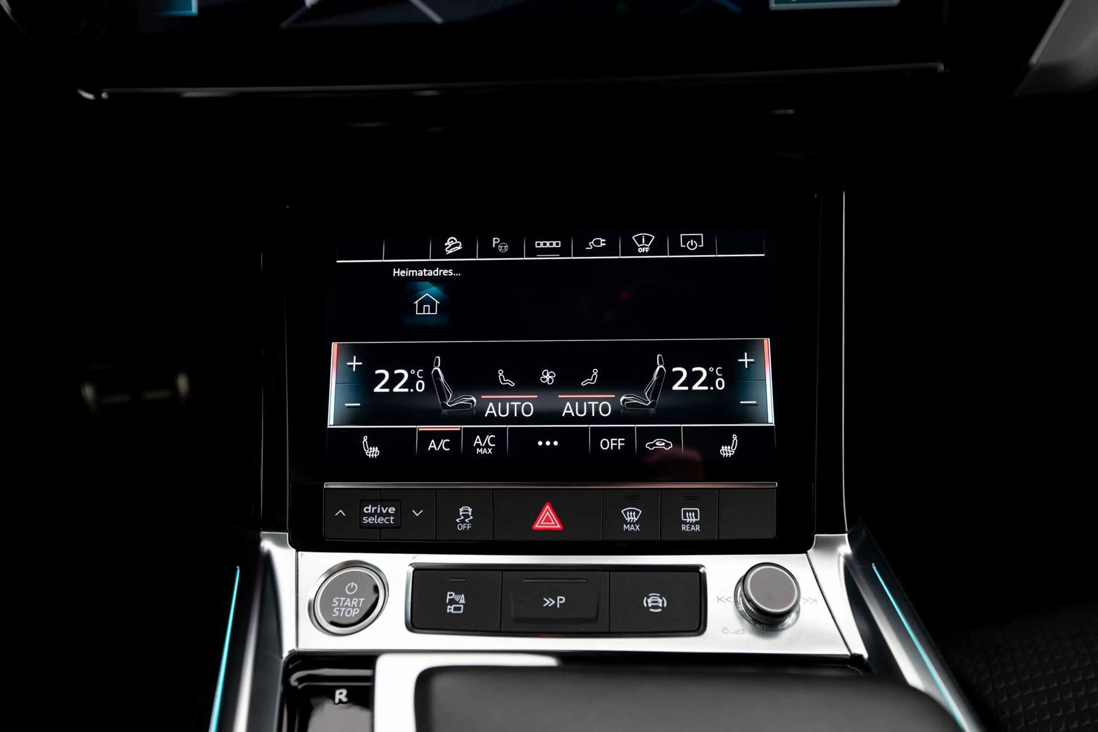 Audi Q8 e-tron 55 quattro 2xS-LINE HEAD-UP MATRIX AHK -53% — photo 6