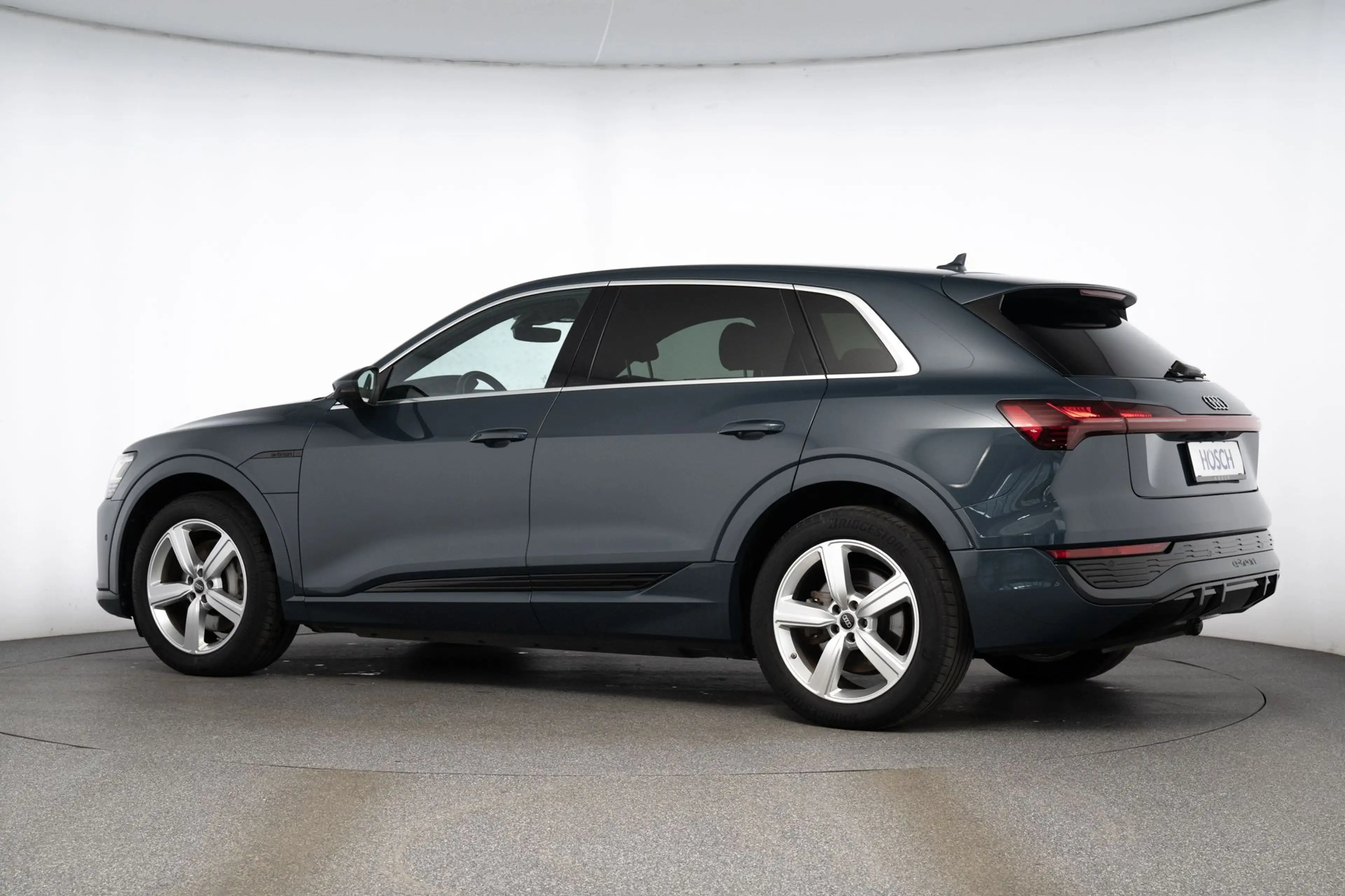 Audi Q8 e-tron 55 quattro 2xS-LINE HEAD-UP MATRIX AHK -53% — photo 3