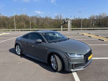 TT Coupe 40 TFSI S tronic