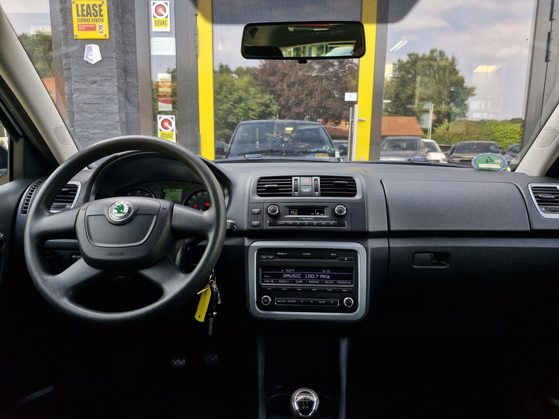 Skoda Fabia 1.2 TSI Scout 105 PK | Trekhaak | Parkeer Sensoren — photo 17