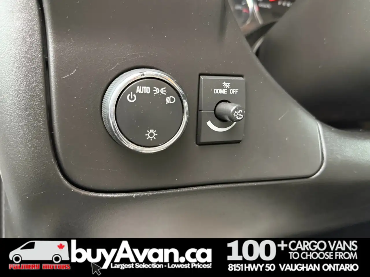 GMC Savana снимка GMC Savana