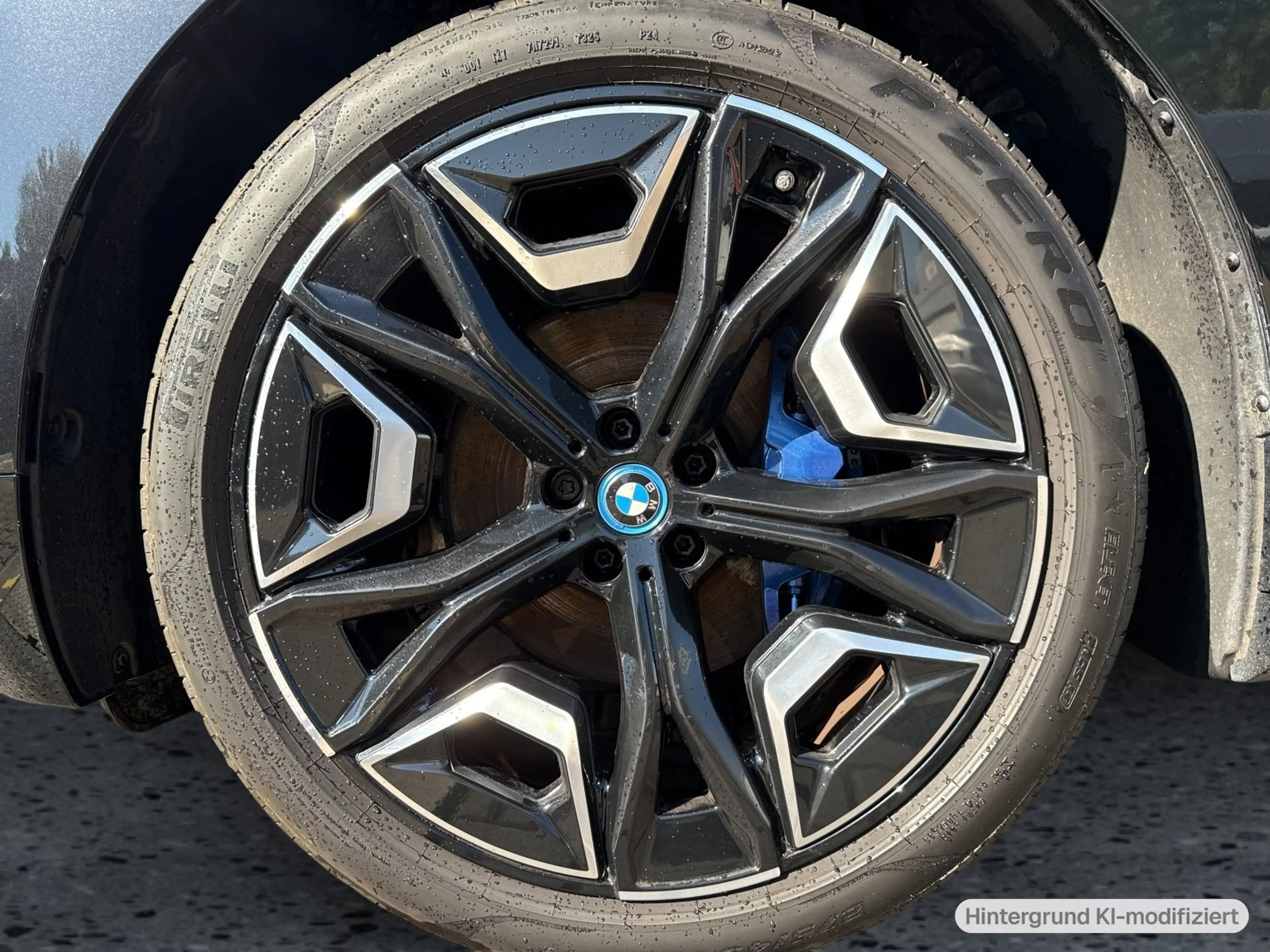 BMW iX xDrive40 — photo 6