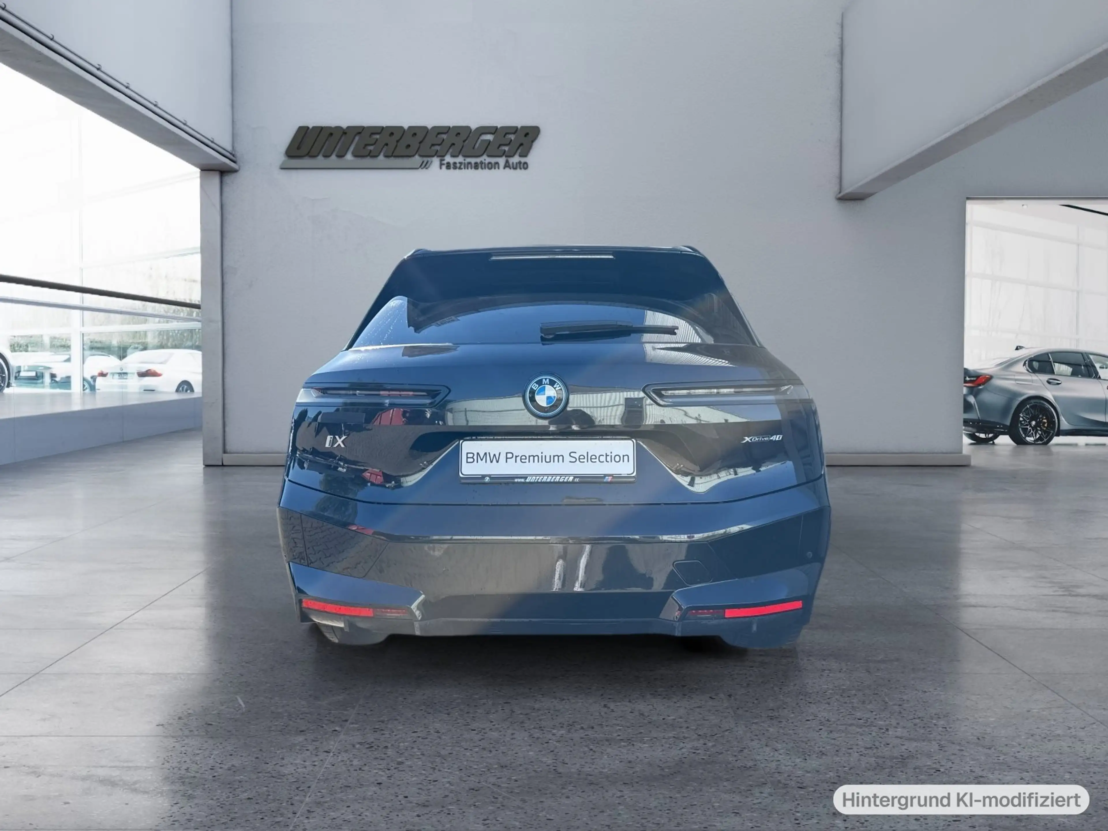 BMW iX xDrive40 — photo 5