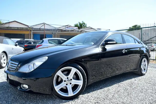Mercedes-Benz CLS 320 CDI 225CV AUTOM. TETTO NAVI CRUISE SENSORI XENO PELLE FULL - BELLISSIMA