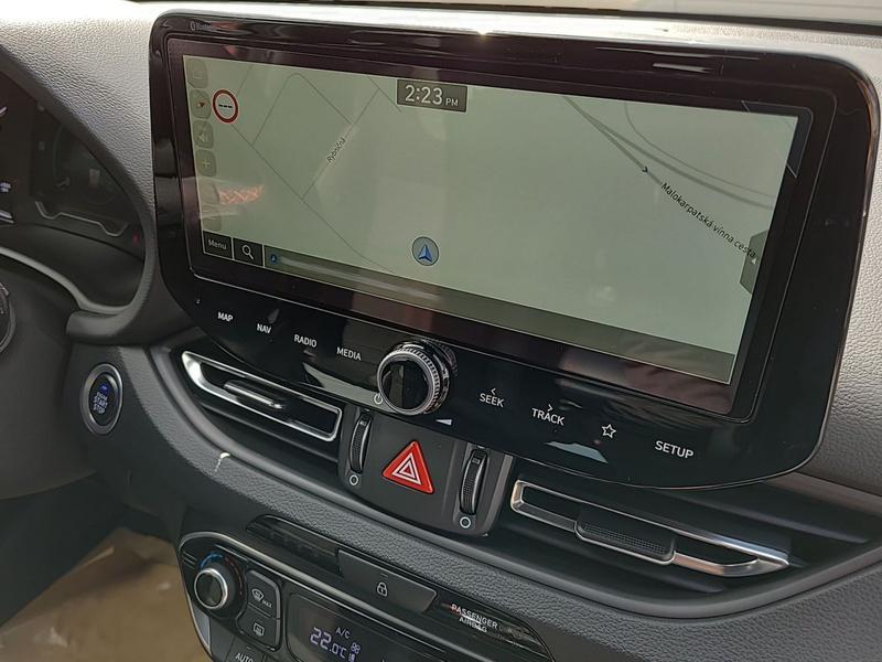 Hyundai i30 N-Line 1.5 T-GDi 48V — photo 10
