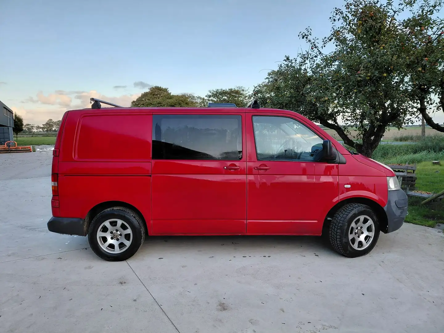 Volkswagen Transporter Transporter 2.5 300 Rood - 2