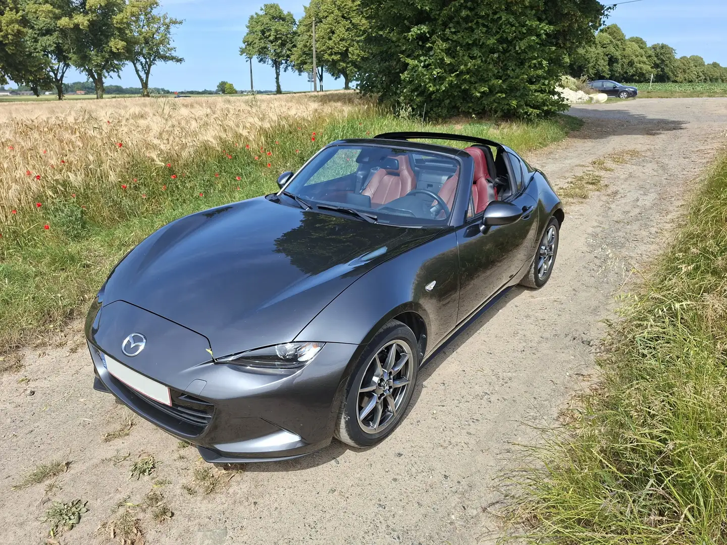 Mazda MX-5 Mazda MX5 RF 1.5 132ch Skycruise Takumi Gris - 2