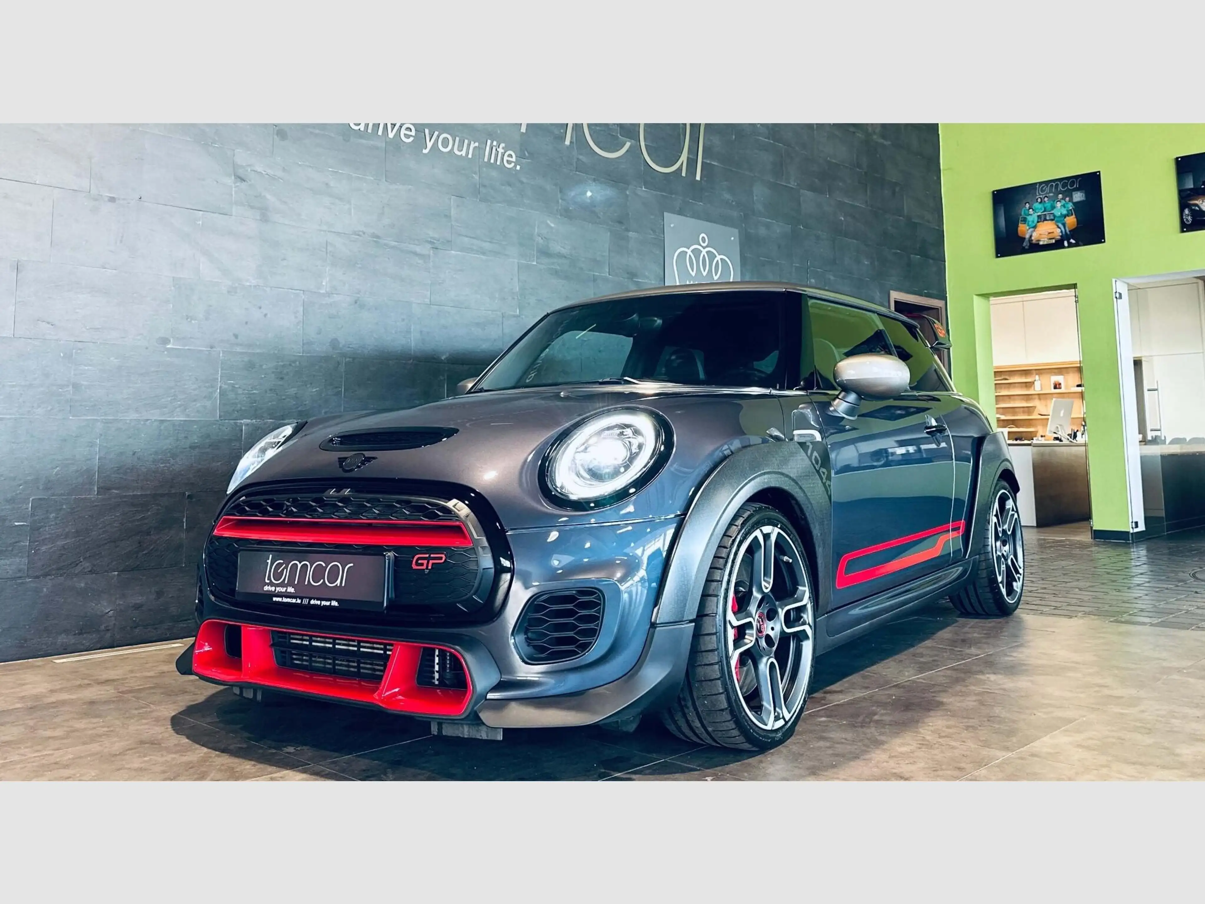 MINI Cooper JOHN COOPER WORKS GP 1044 OF 3000 STEPTRONIC — photo 2