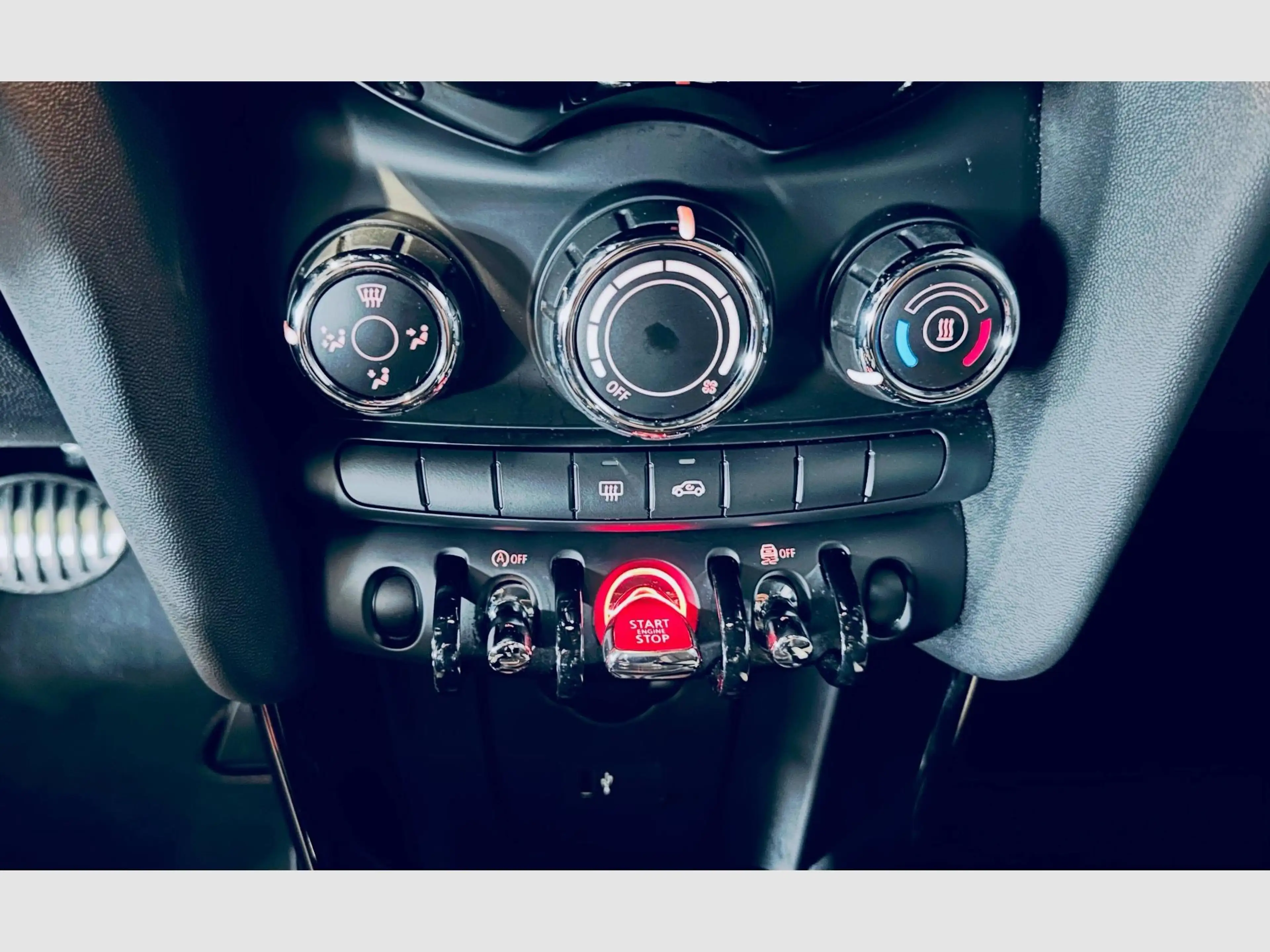 MINI Cooper JOHN COOPER WORKS GP 1044 OF 3000 STEPTRONIC — photo 11