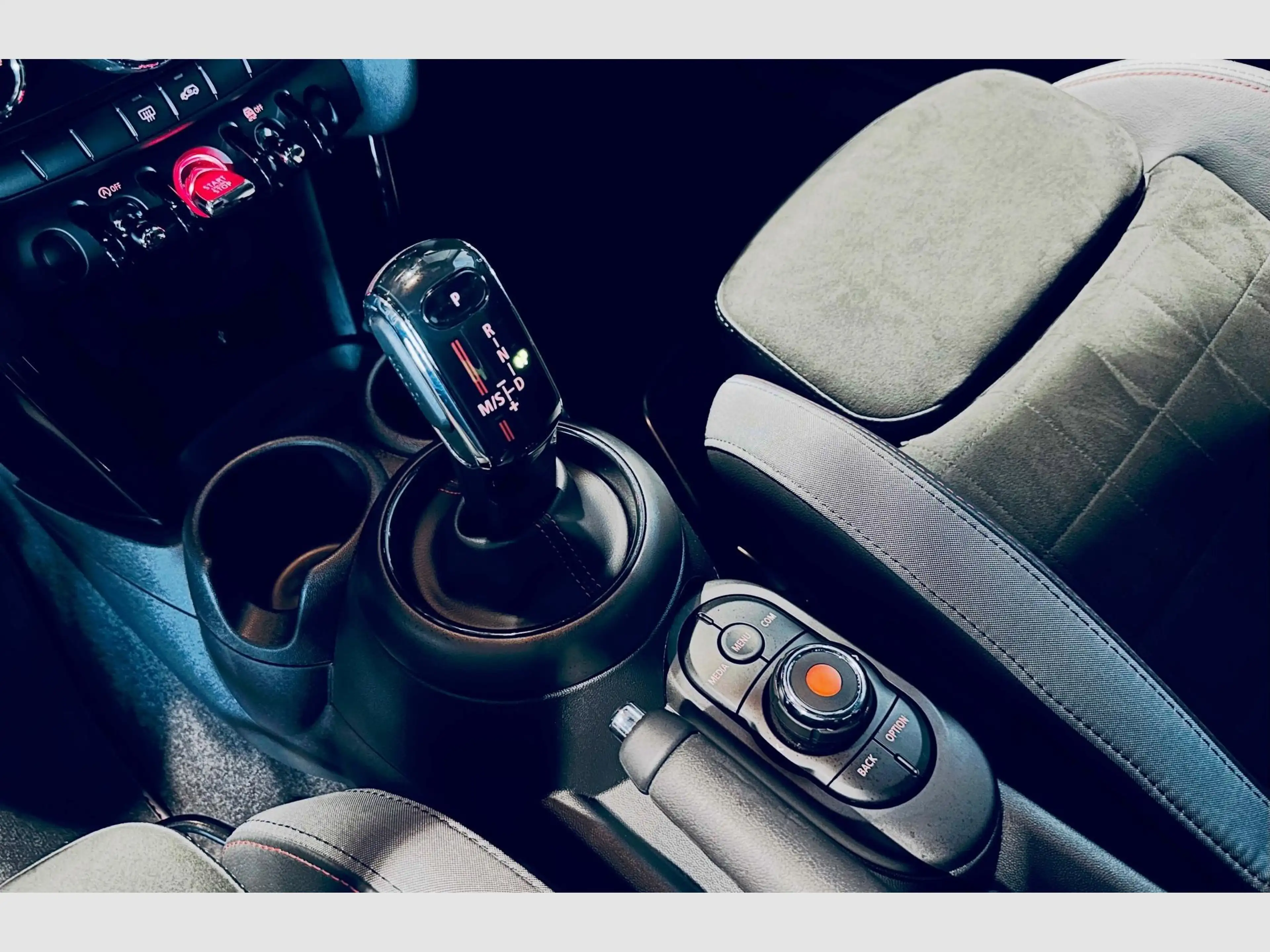 MINI Cooper JOHN COOPER WORKS GP 1044 OF 3000 STEPTRONIC — photo 10