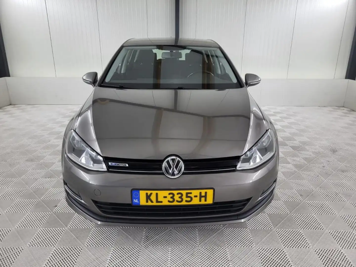 Volkswagen Golf 1.0 TSI Edition Szürke - 2