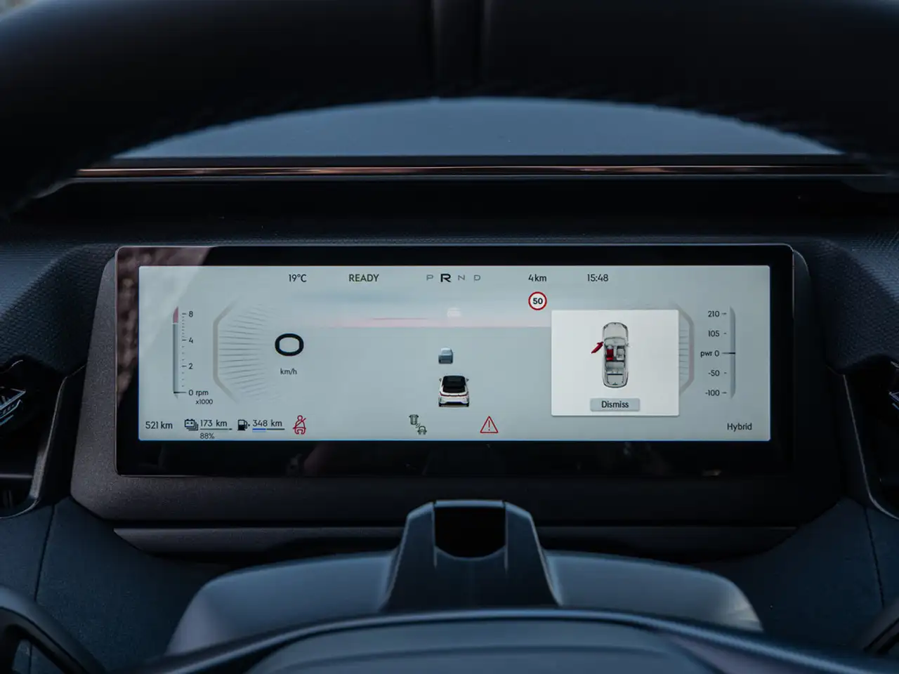 Lynk & Co 08 Plug-In Hybrid More Massage HK 21" 14