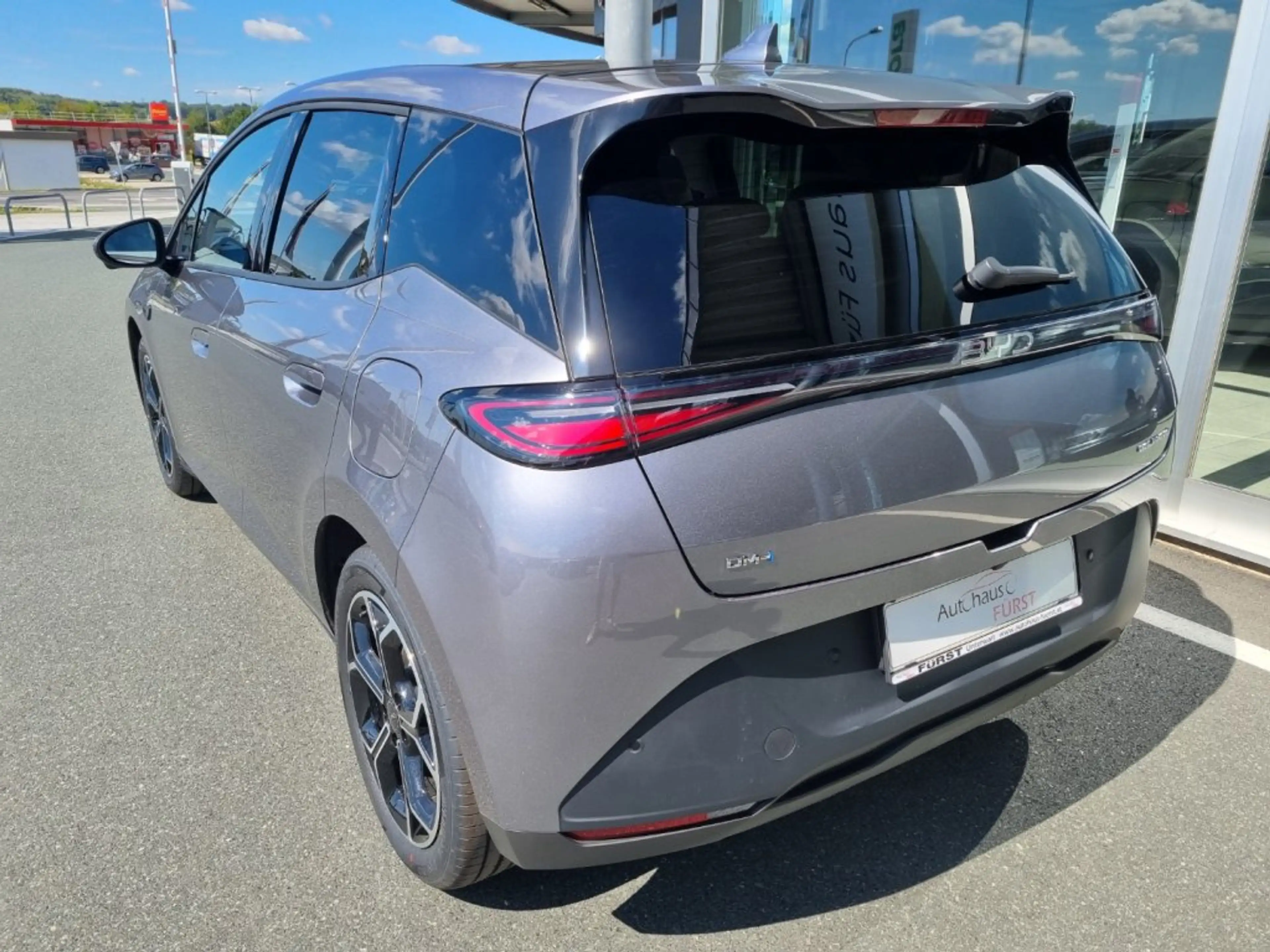BYD Dolphin G DM-i Comfort — photo 3