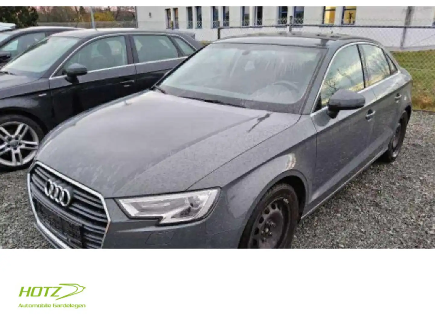 Audi A3 30 TFSI sport Gris - 1
