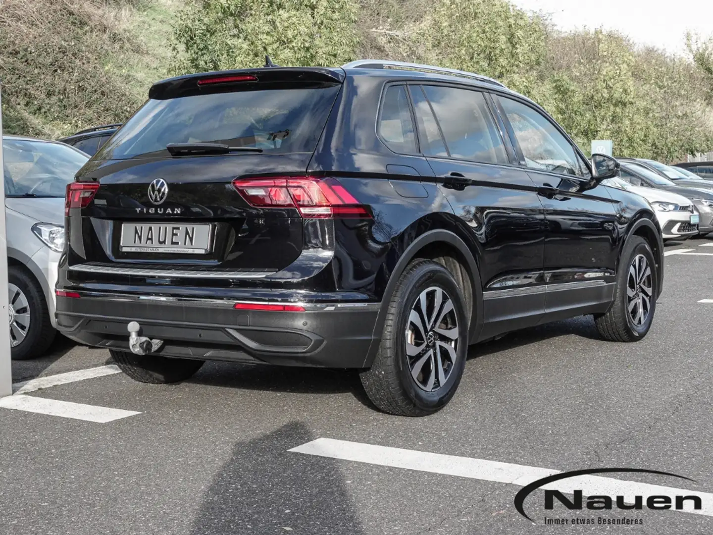 Volkswagen Tiguan 1.5 Life Active *AHK*ACC*NAVI*LED*SHZ+LHZ* Noir - 2